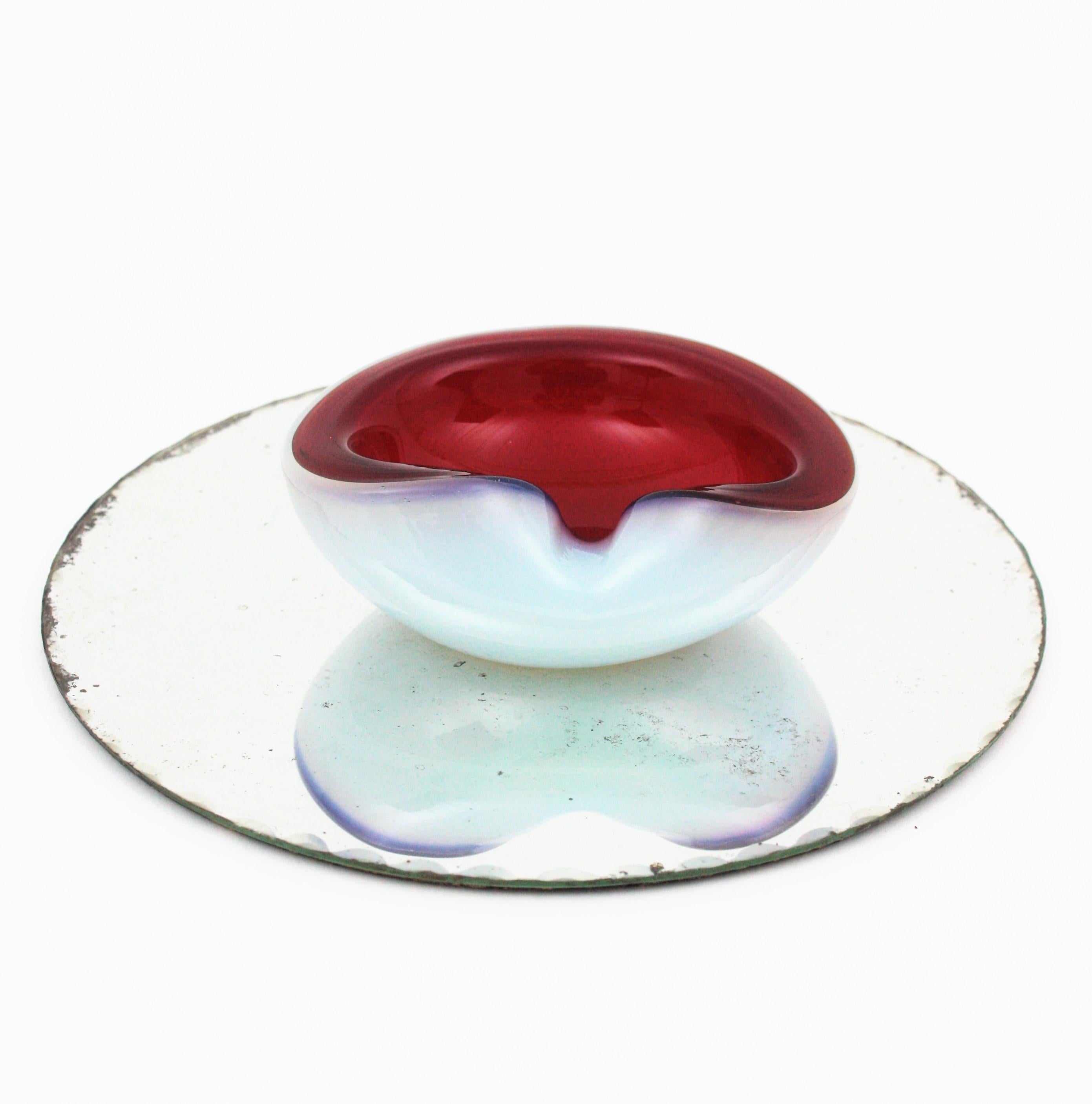 Italian 1950s Archimede Seguso Opal White and Red Alabastro Geode Glass Bowl 10