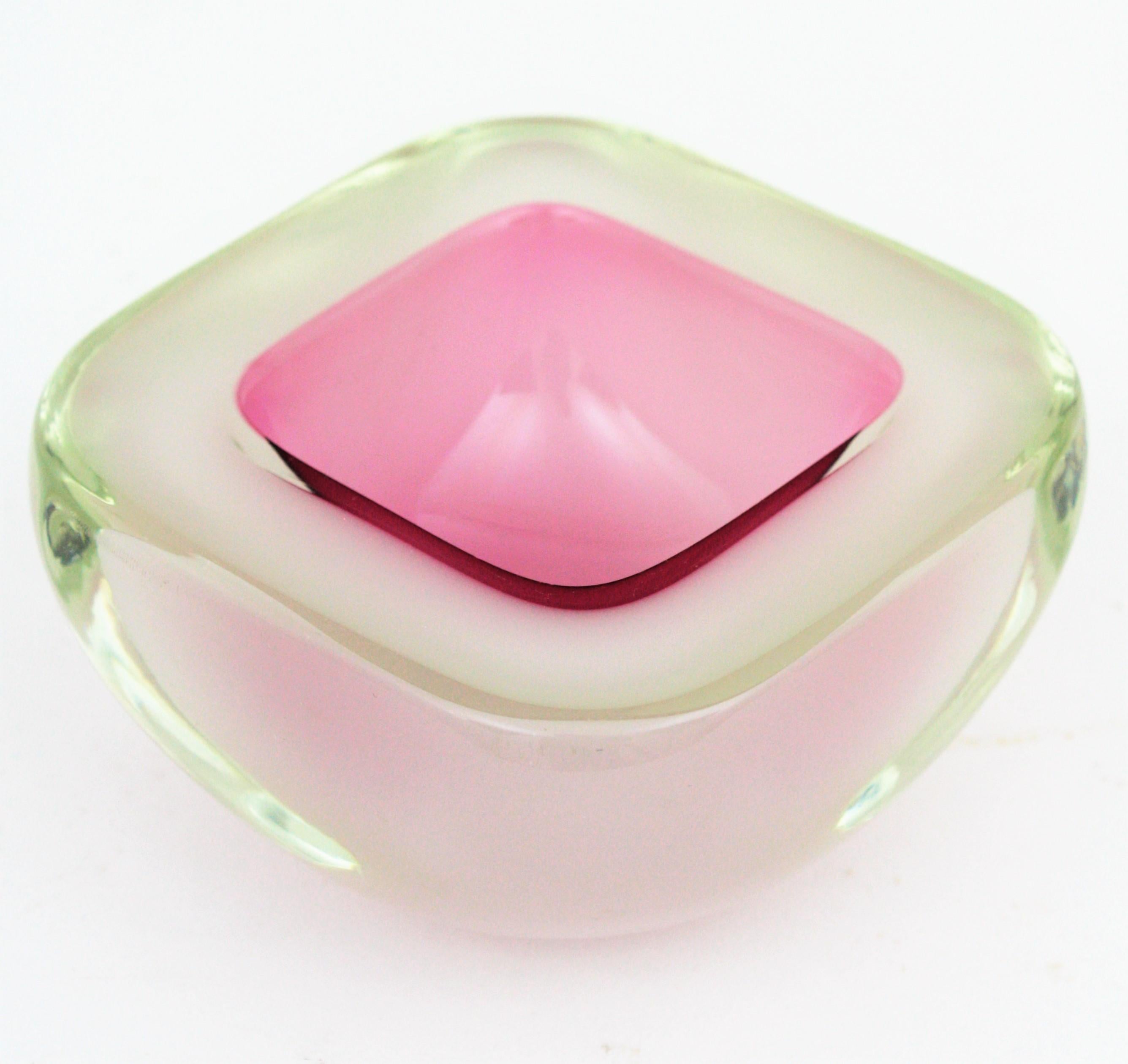 Italian 1950s Archimede Seguso Opal White and Pink Alabastro Geode Glass Bowl 3