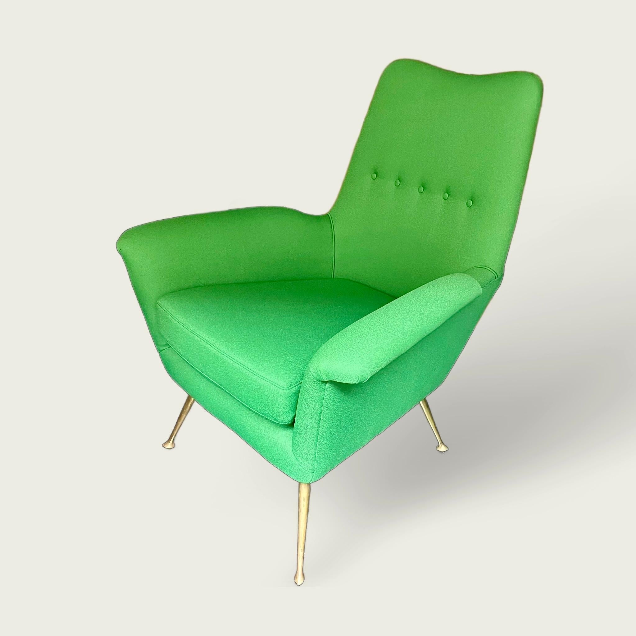 Italian 1950s mid-century striking armchair, upholstered in green wool on brass legs.