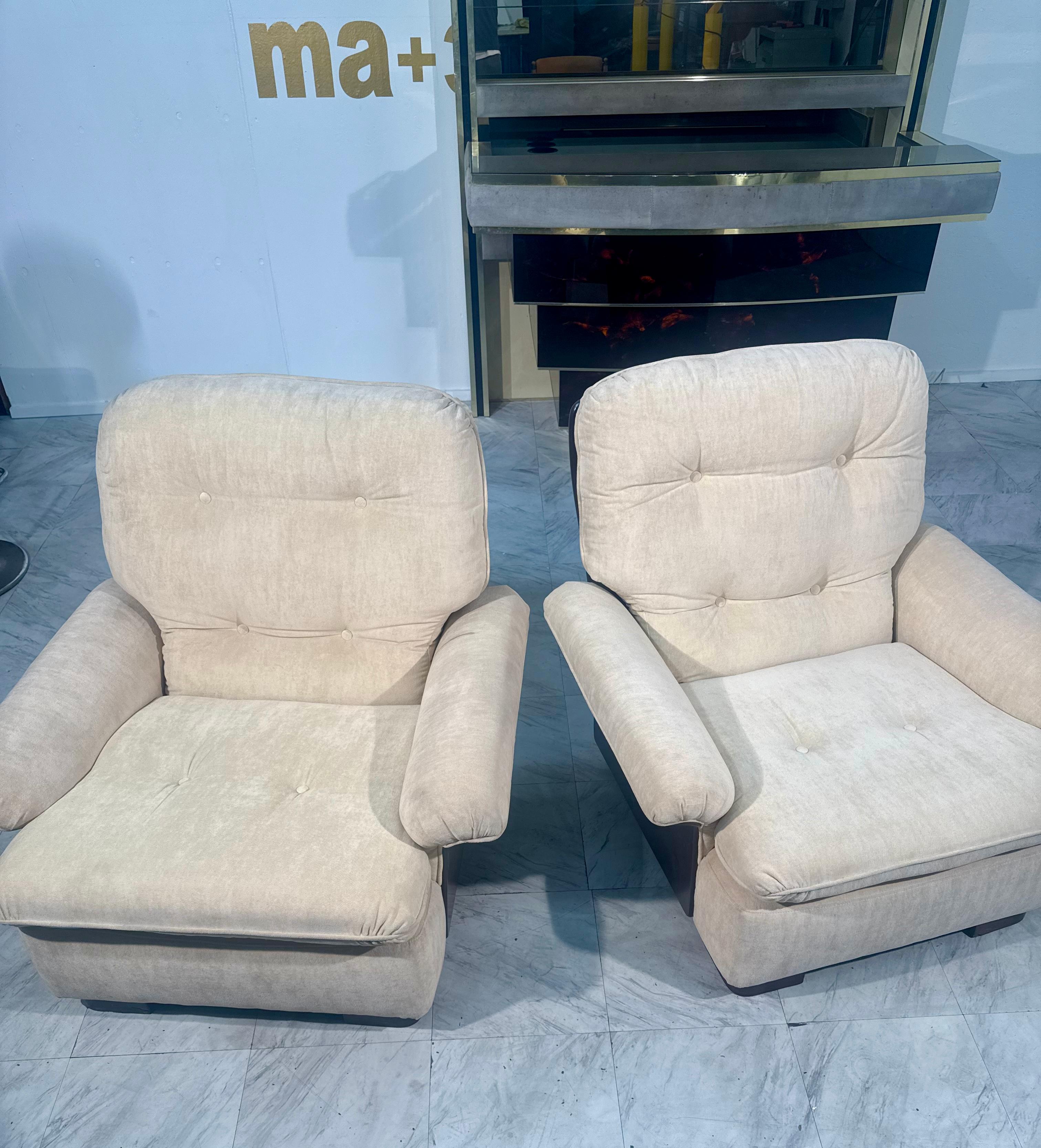 Sièges sexy des années 1960 d'Italia avec tissu italien ROMO.