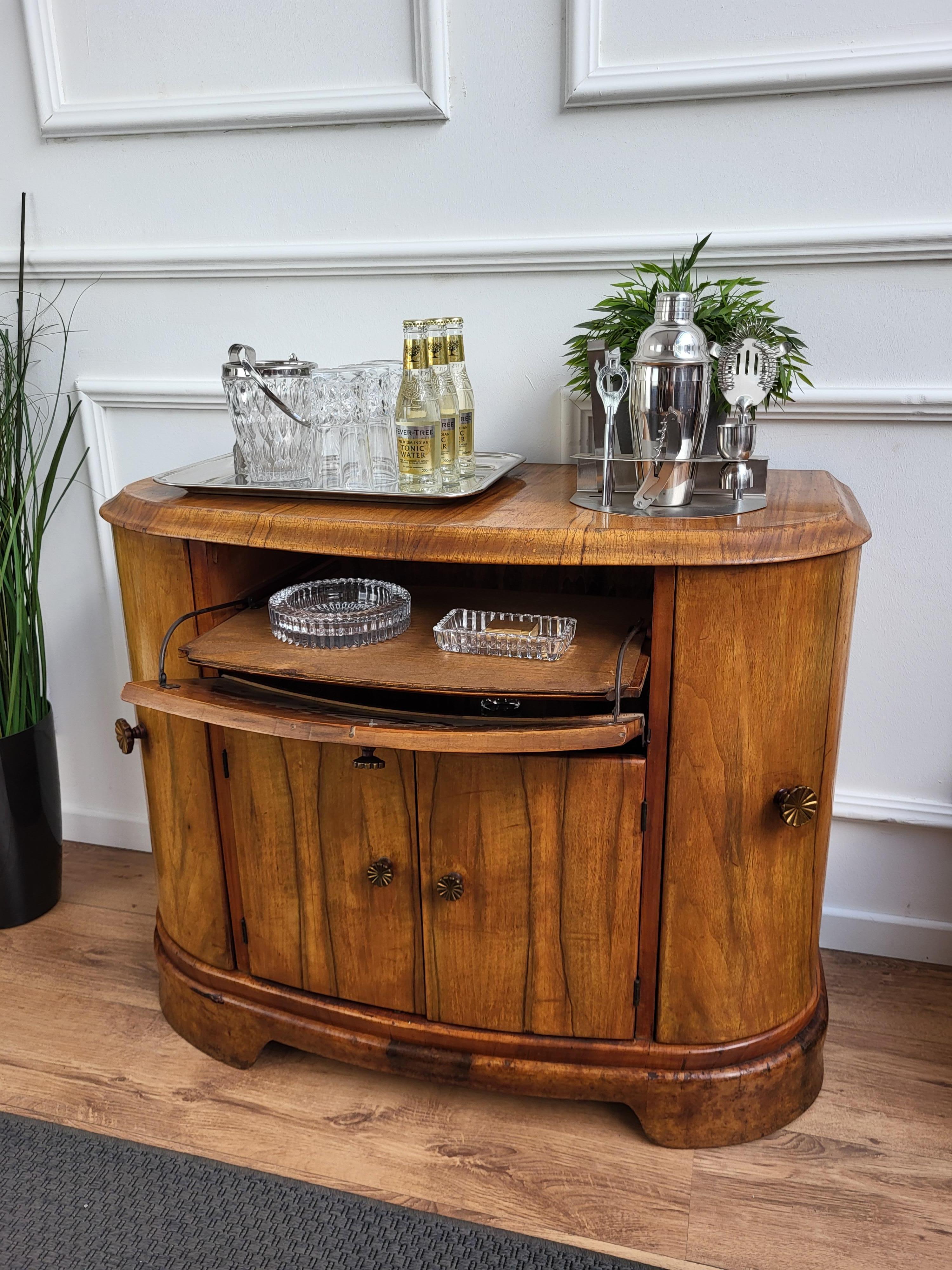 20th Century Italian 1950s Art Deco Mid-Century Walnut Wood and Mirror Mosaic Dry Bar Cabinet