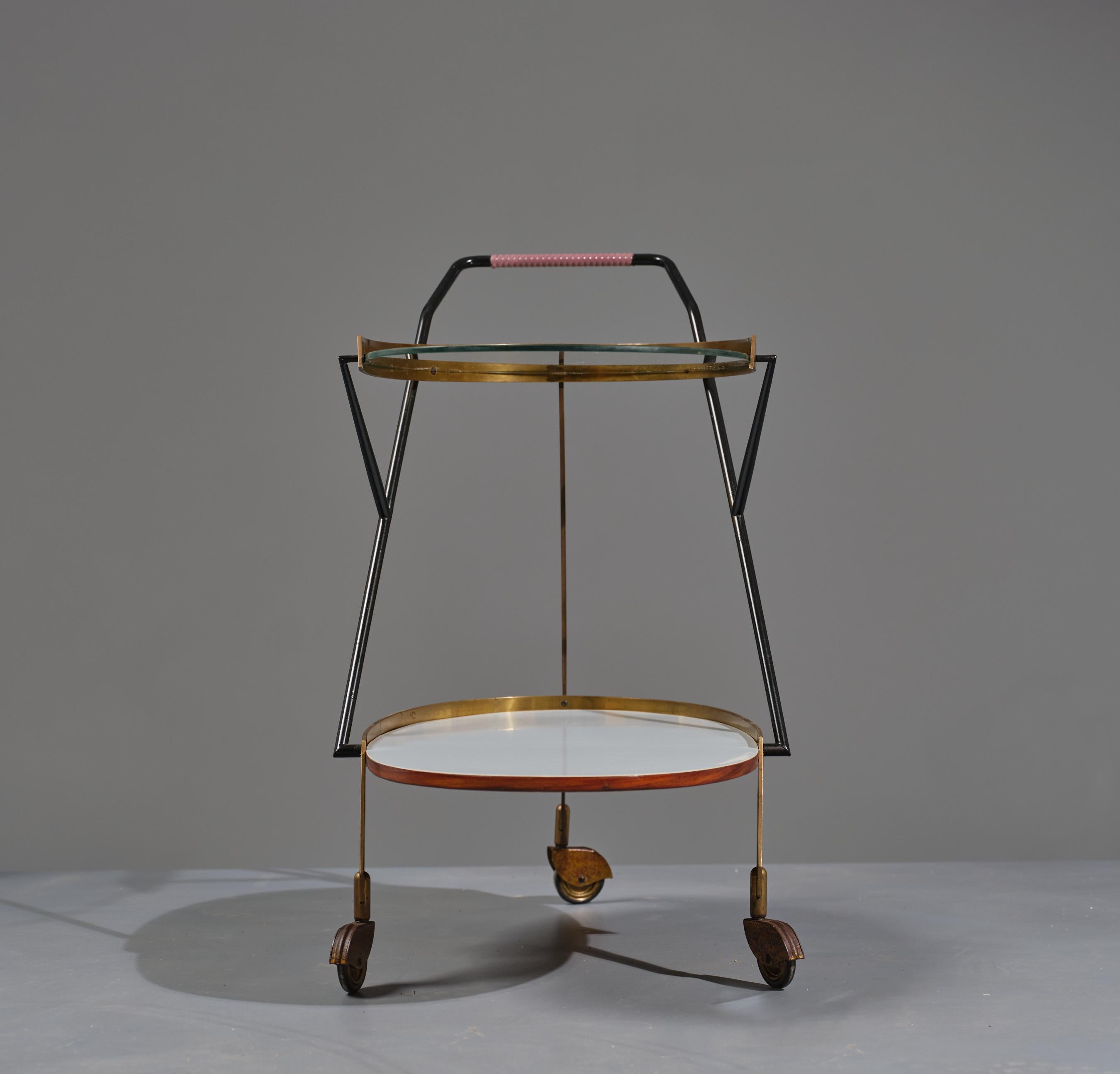 Brass Italian 1950s Bar Cart, Elegant and Functional For Sale