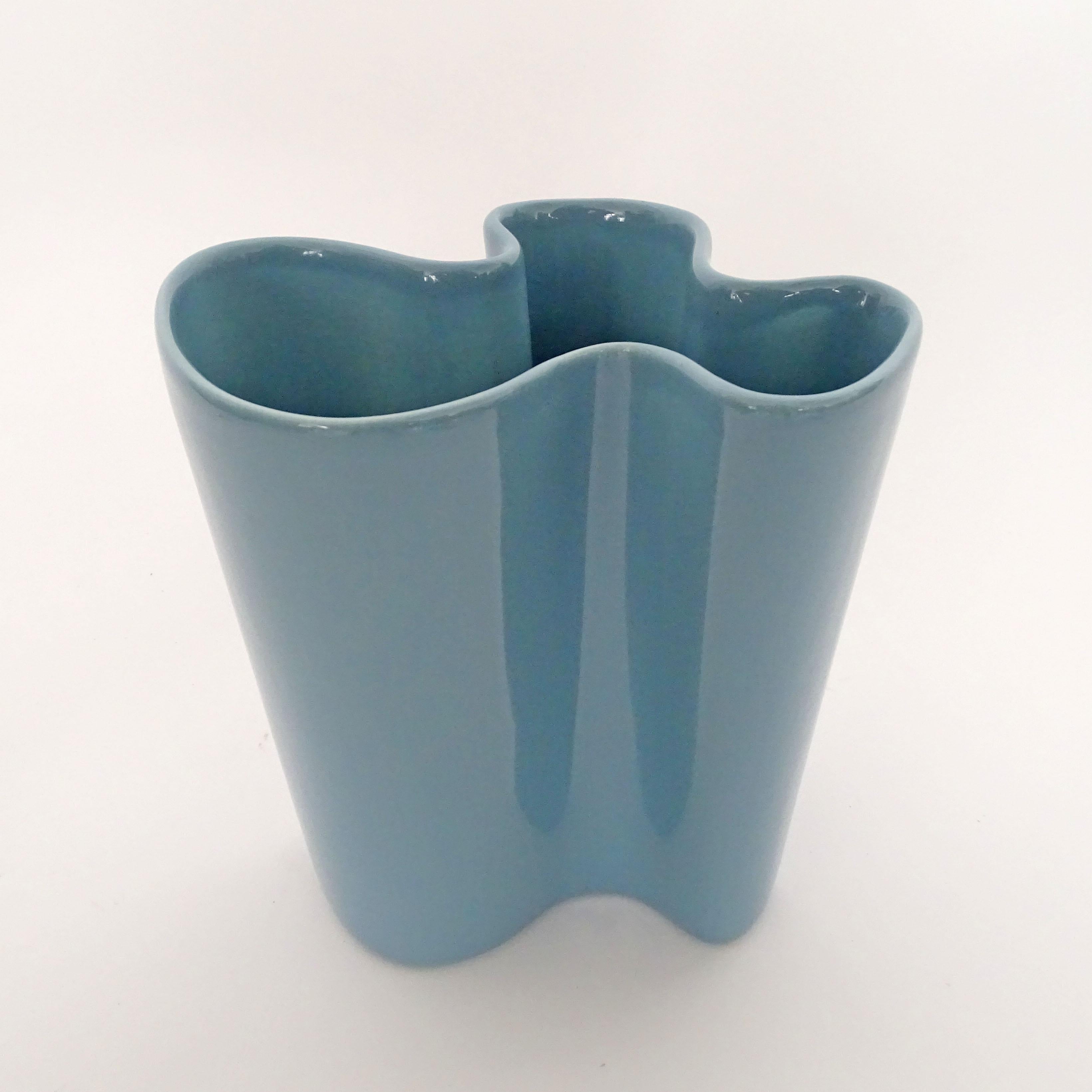 Mid-Century Modern Italian 1950s Biomorphic petrol blue Ceramic vase For Sale