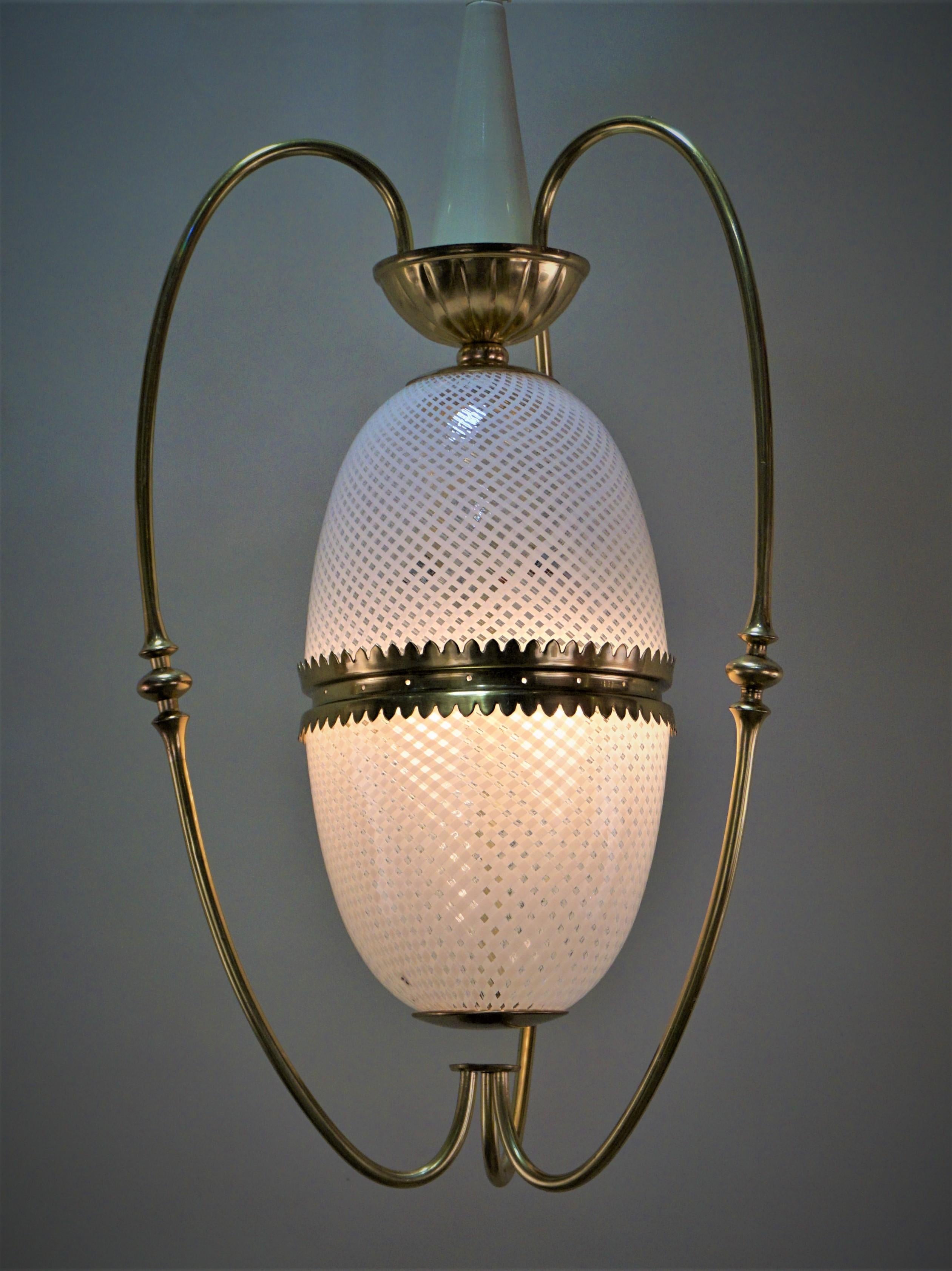Hand blown Murano glass lantern with bronze frame.
The glass part only 11.5