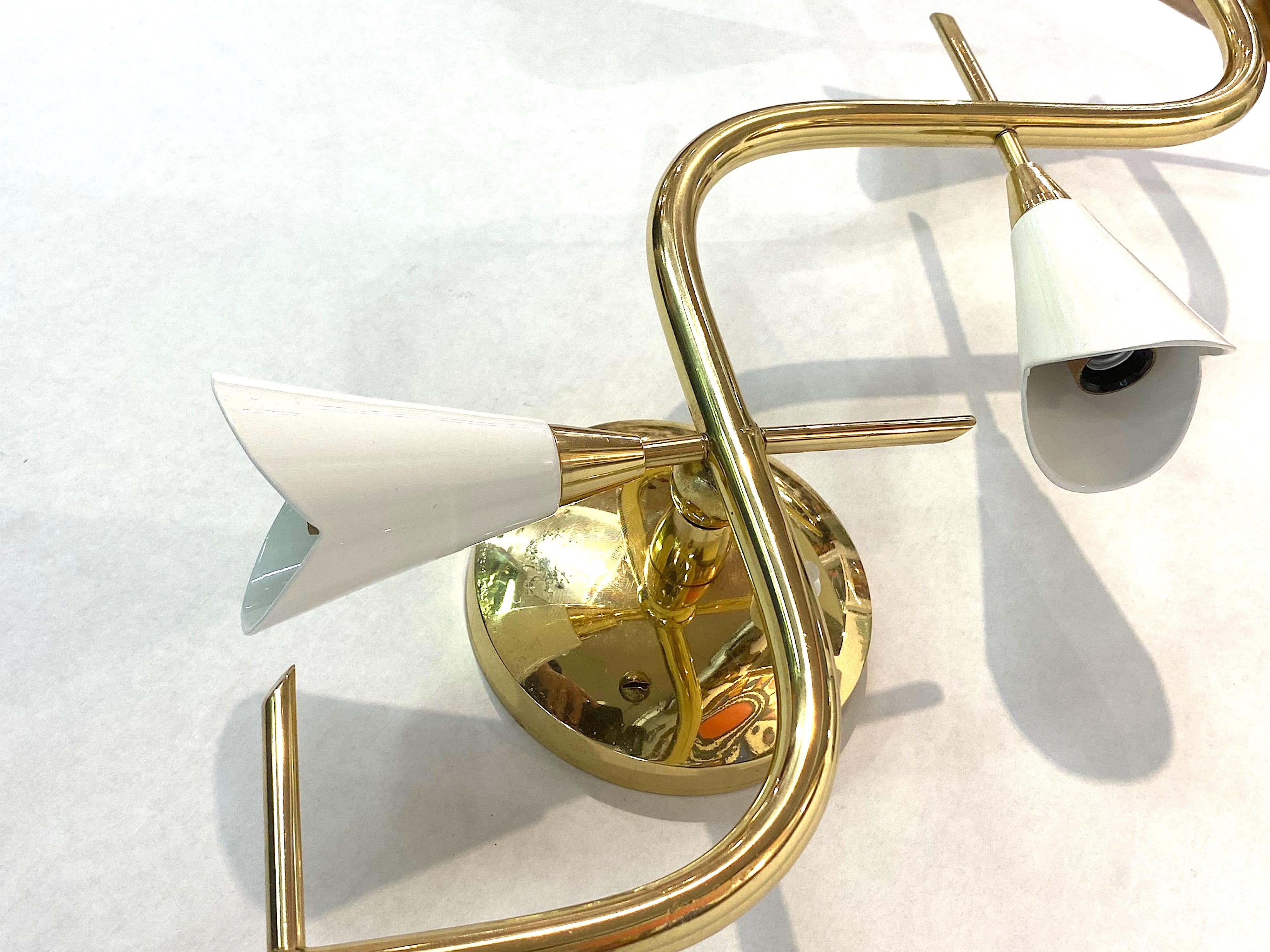 Italian 1950s Brass and White Enamel 5 Light Sconce / Wall Light For Sale 5