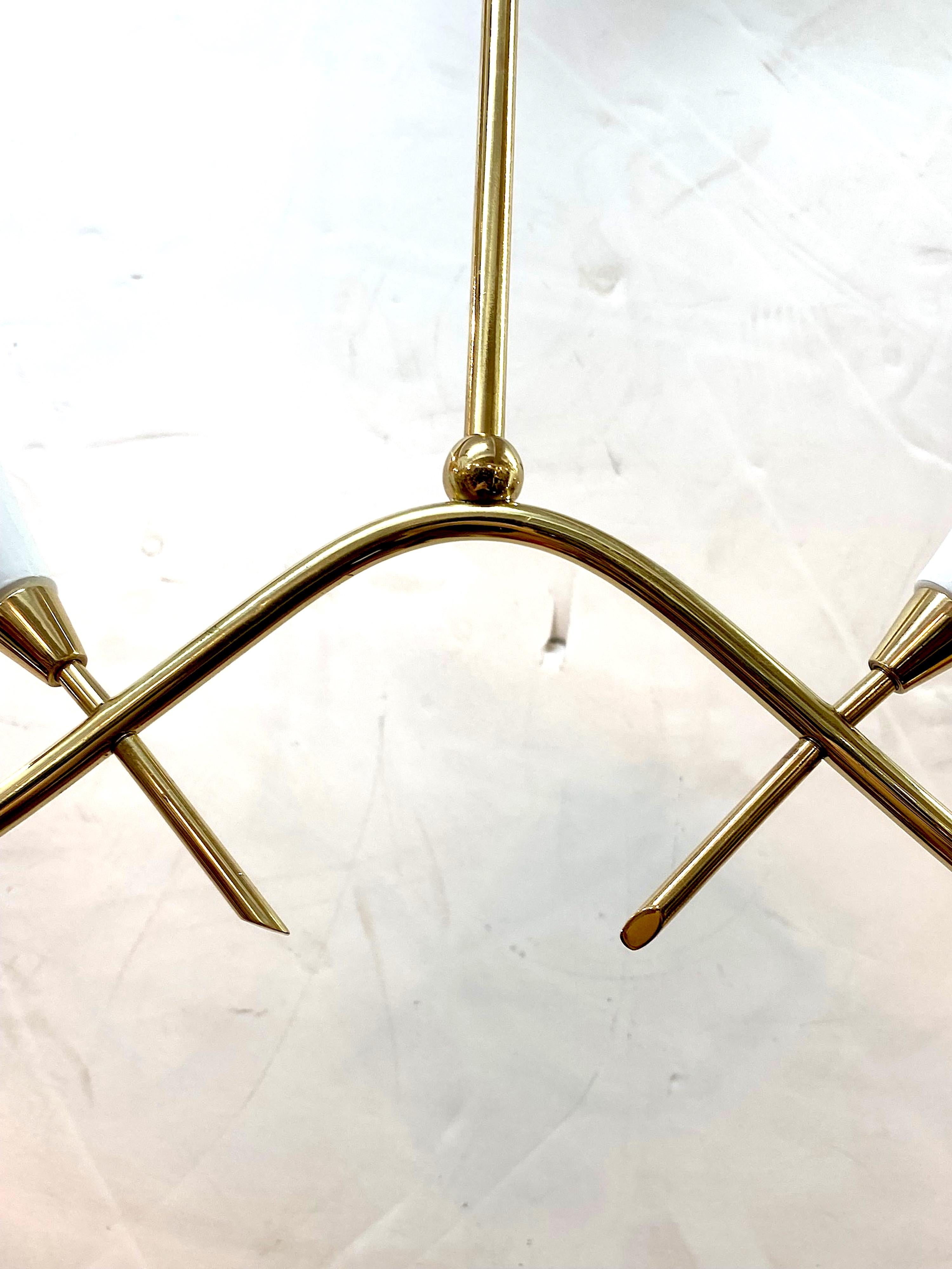 Italian 1950s Brass and White Enamel Pendant Light Chandelier For Sale 9