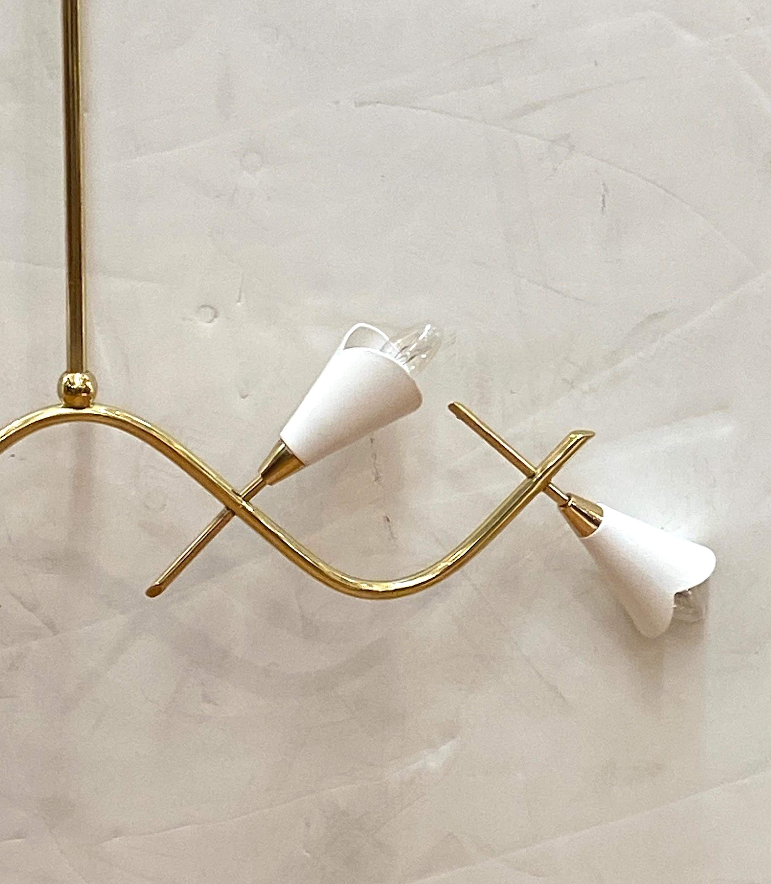 Mid-Century Modern Italian 1950s Brass and White Enamel Pendant Light Chandelier For Sale