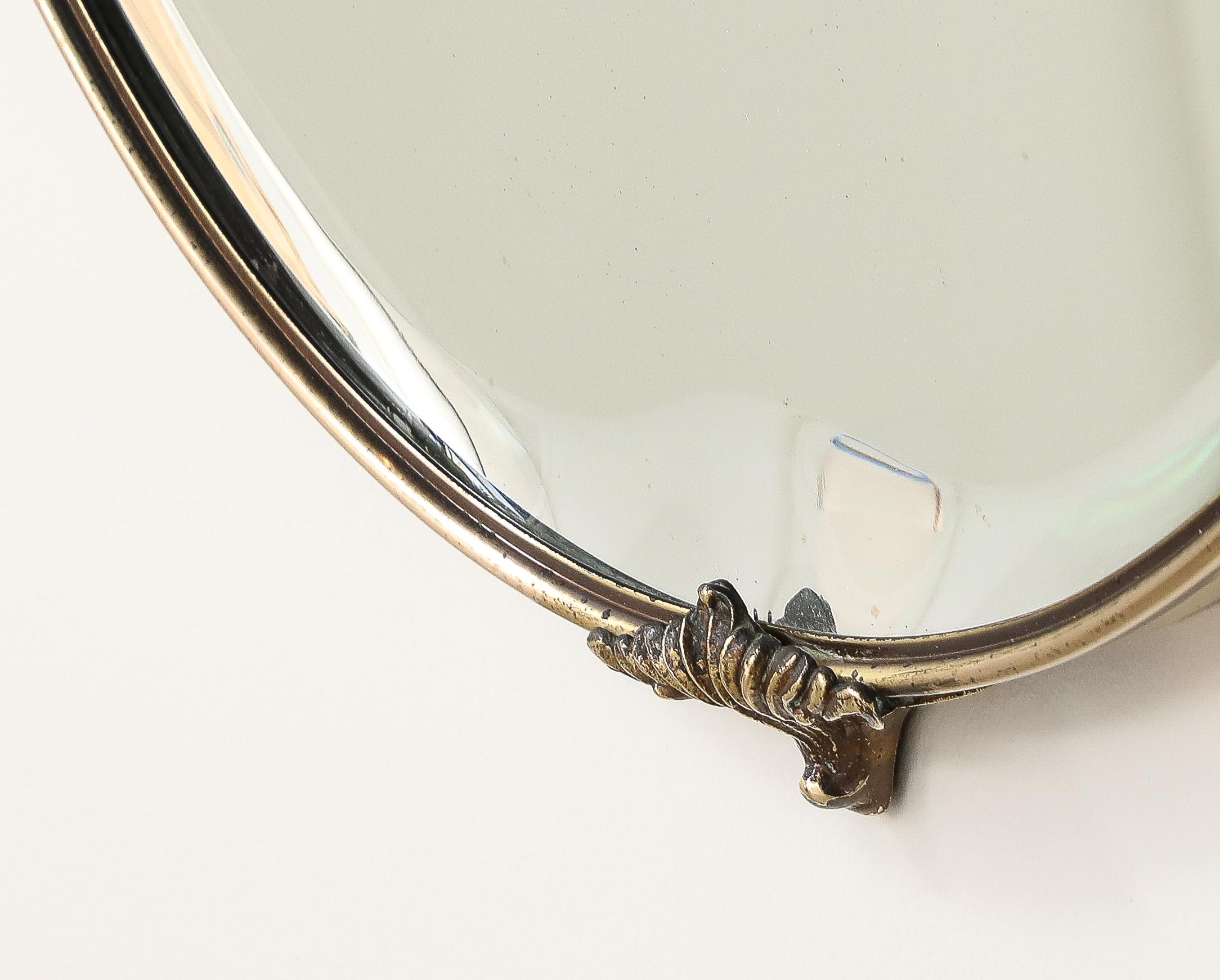 Italian 1950's Brass Shaped Wall Mirror with Horse Sculpture In Good Condition For Sale In New York, NY