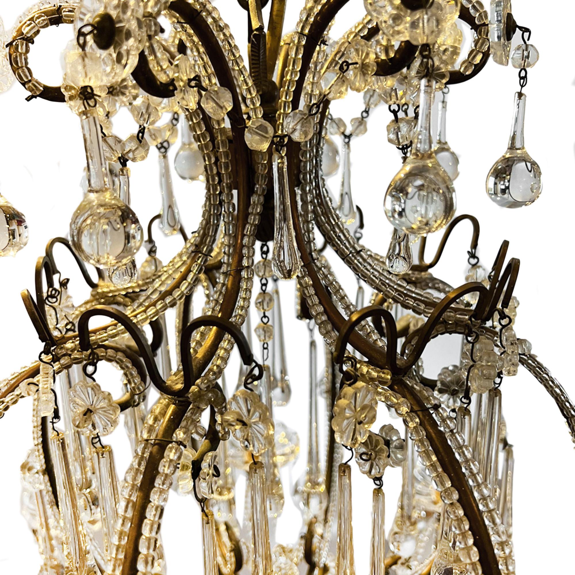 Mid-20th Century Italian 1950s Chandelier with Large Tear Drops For Sale