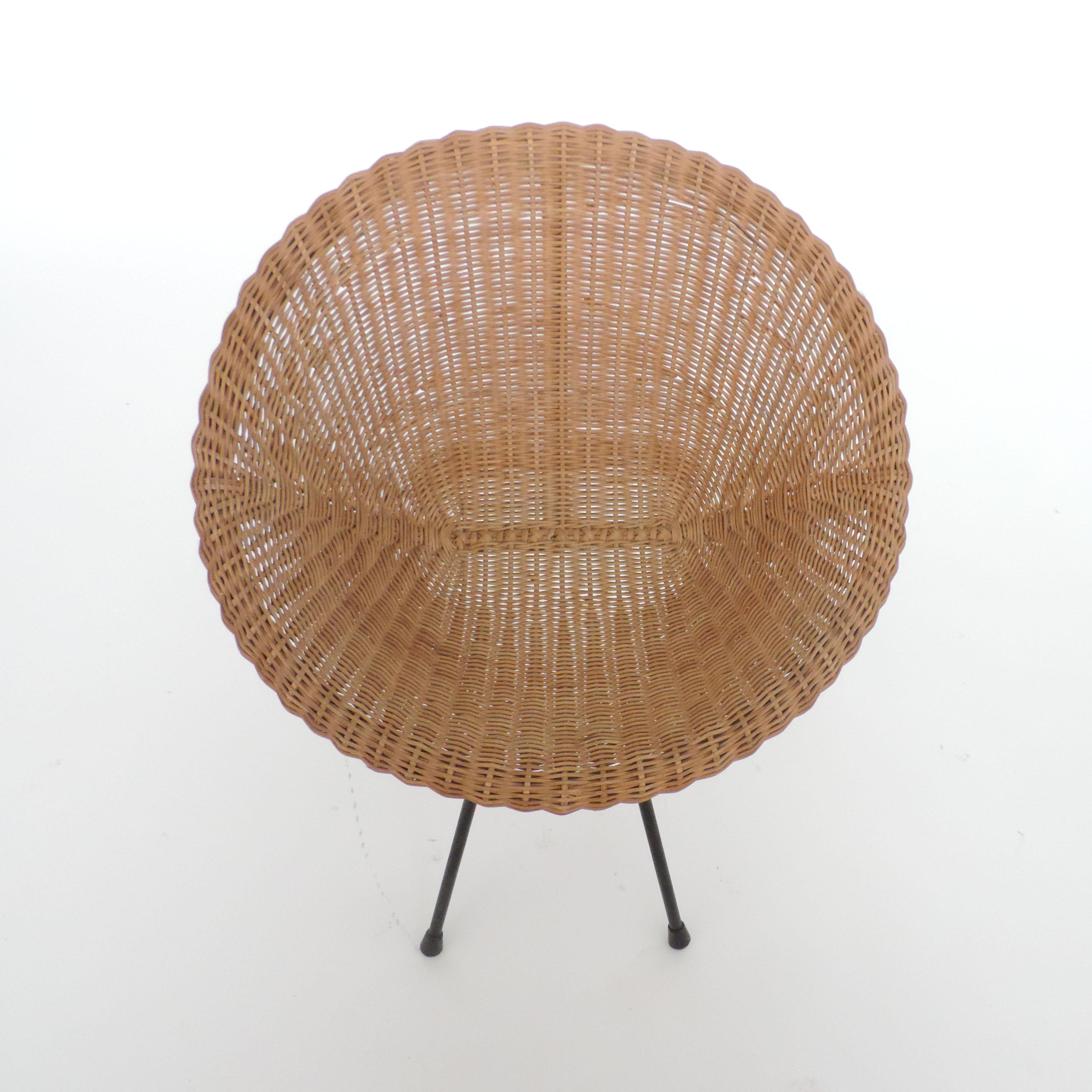 Italian 1950s Children Wicker and Rattan Chair In Good Condition In Milan, IT