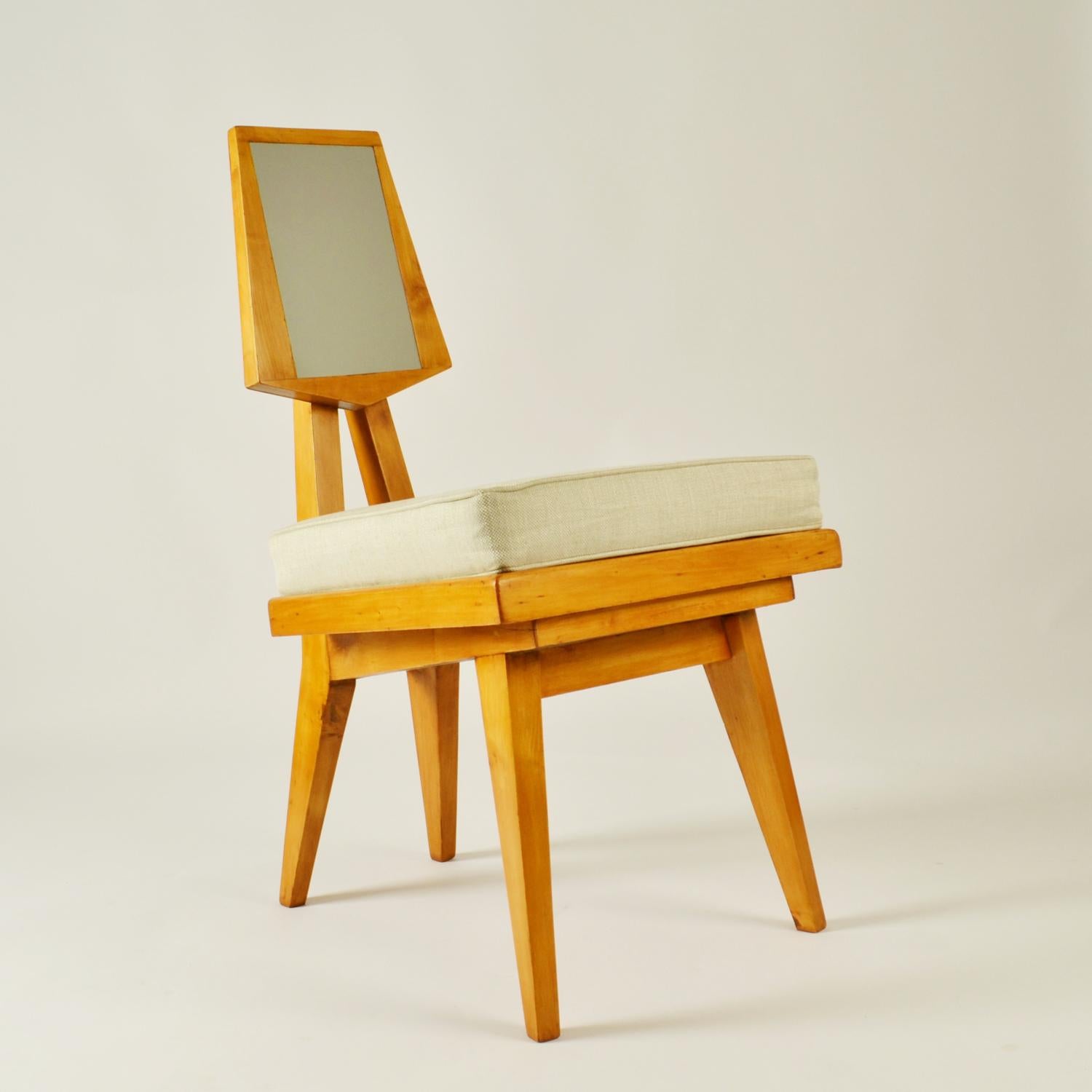 Italienischer Schreibtisch und Stuhl aus den 1950er Jahren in der Art von Gio Ponti im Angebot 8