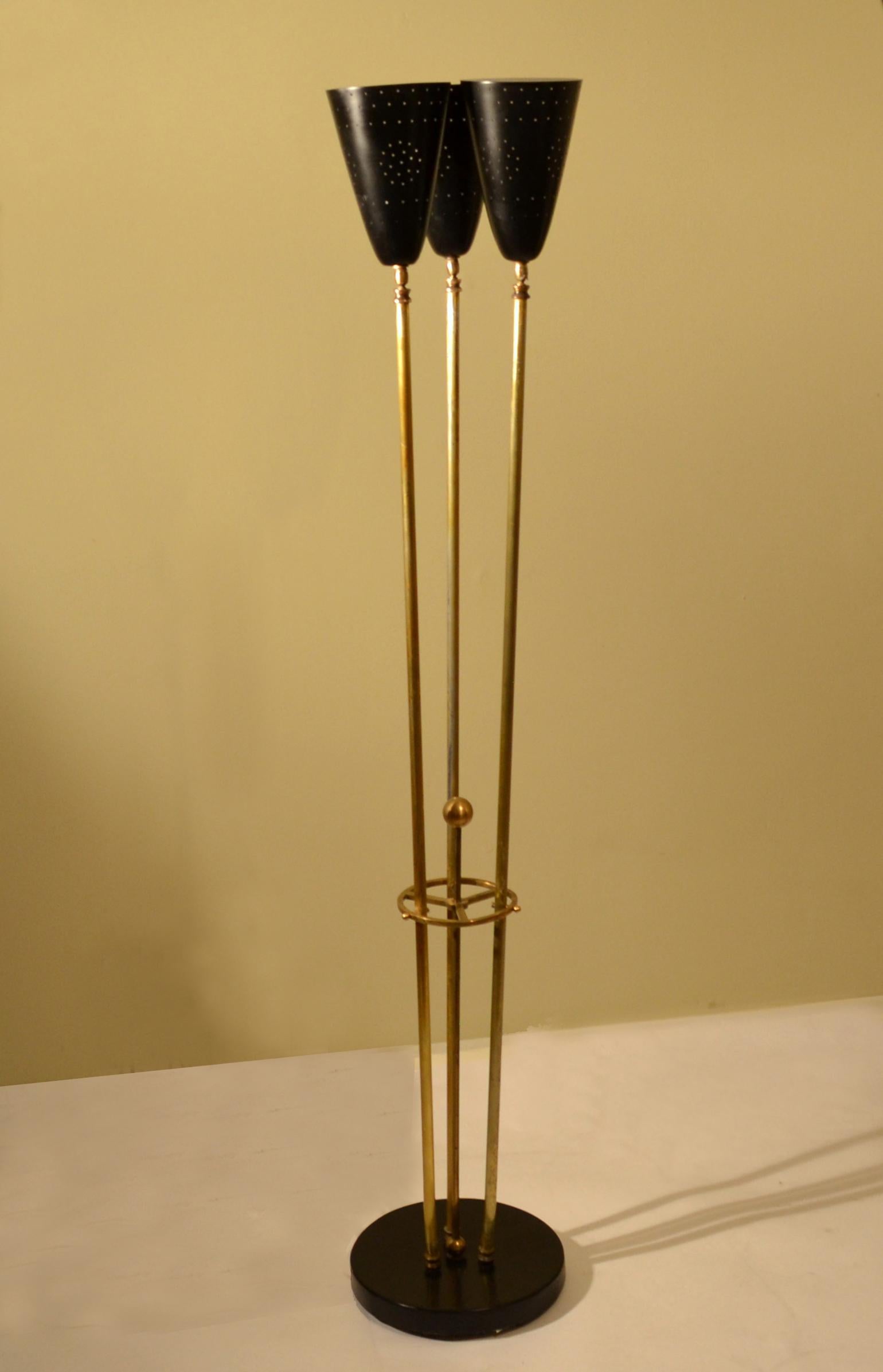 Mid-20th Century Italian 1950s Floor Lamp with Articulated Black Perforated Shades and Brass For Sale