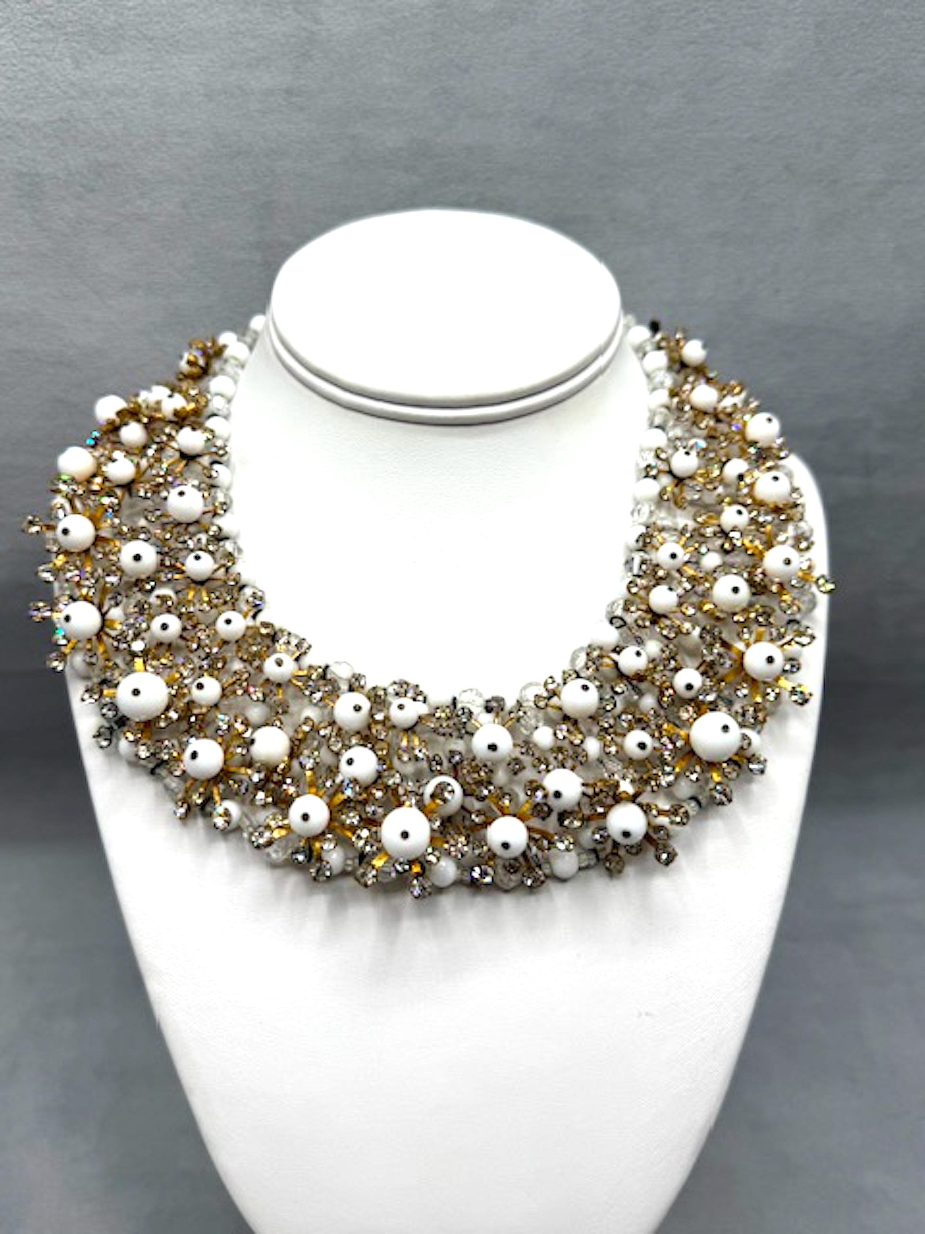 Italian 1950s Gold, Rhinestone & White Bead Collar Necklace, Bijoux LoSa For Sale 9