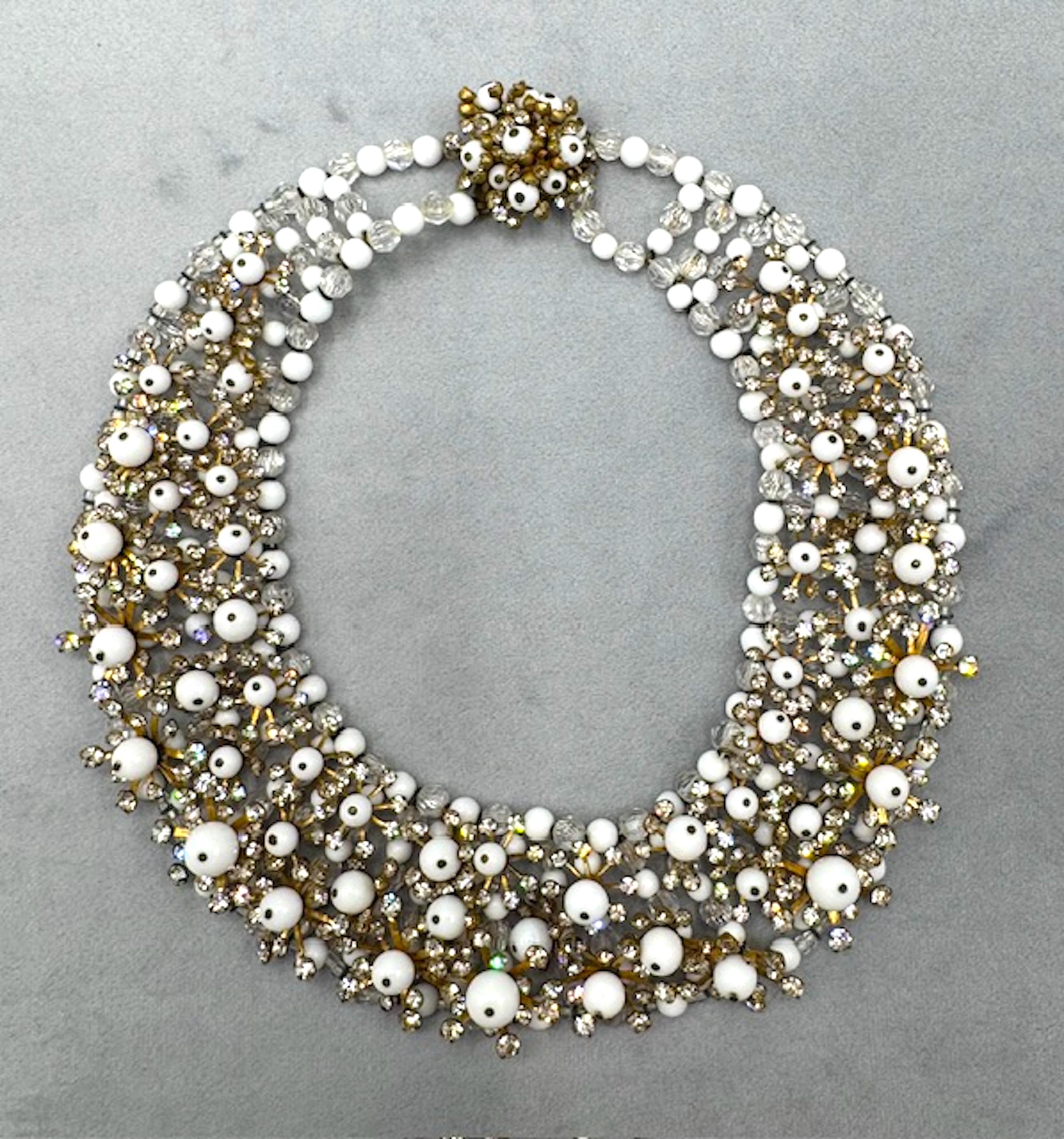 Italian 1950s Gold, Rhinestone & White Bead Collar Necklace, Bijoux LoSa In Good Condition For Sale In New York, NY
