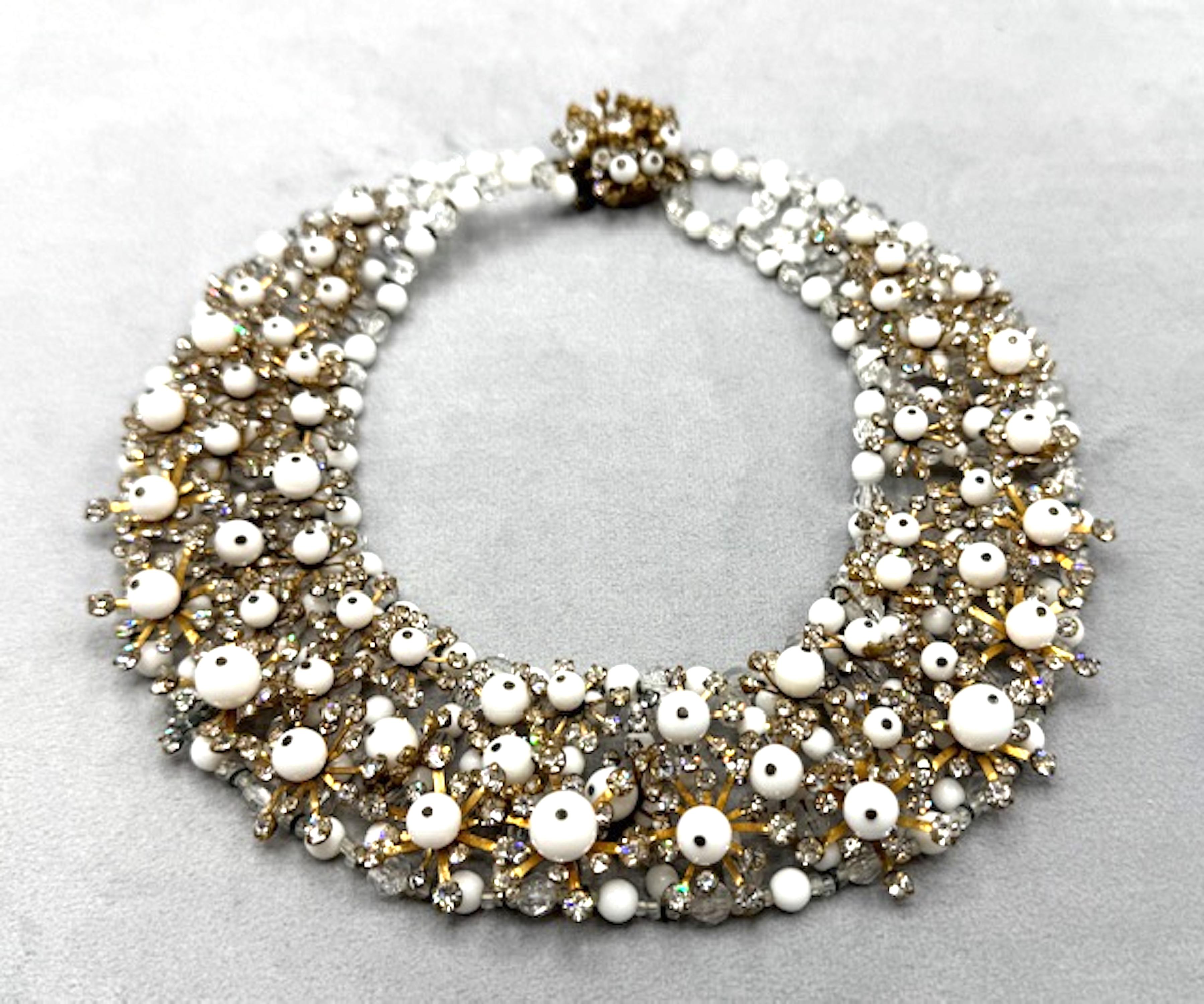 Italian 1950s Gold, Rhinestone & White Bead Collar Necklace, Bijoux LoSa For Sale 2