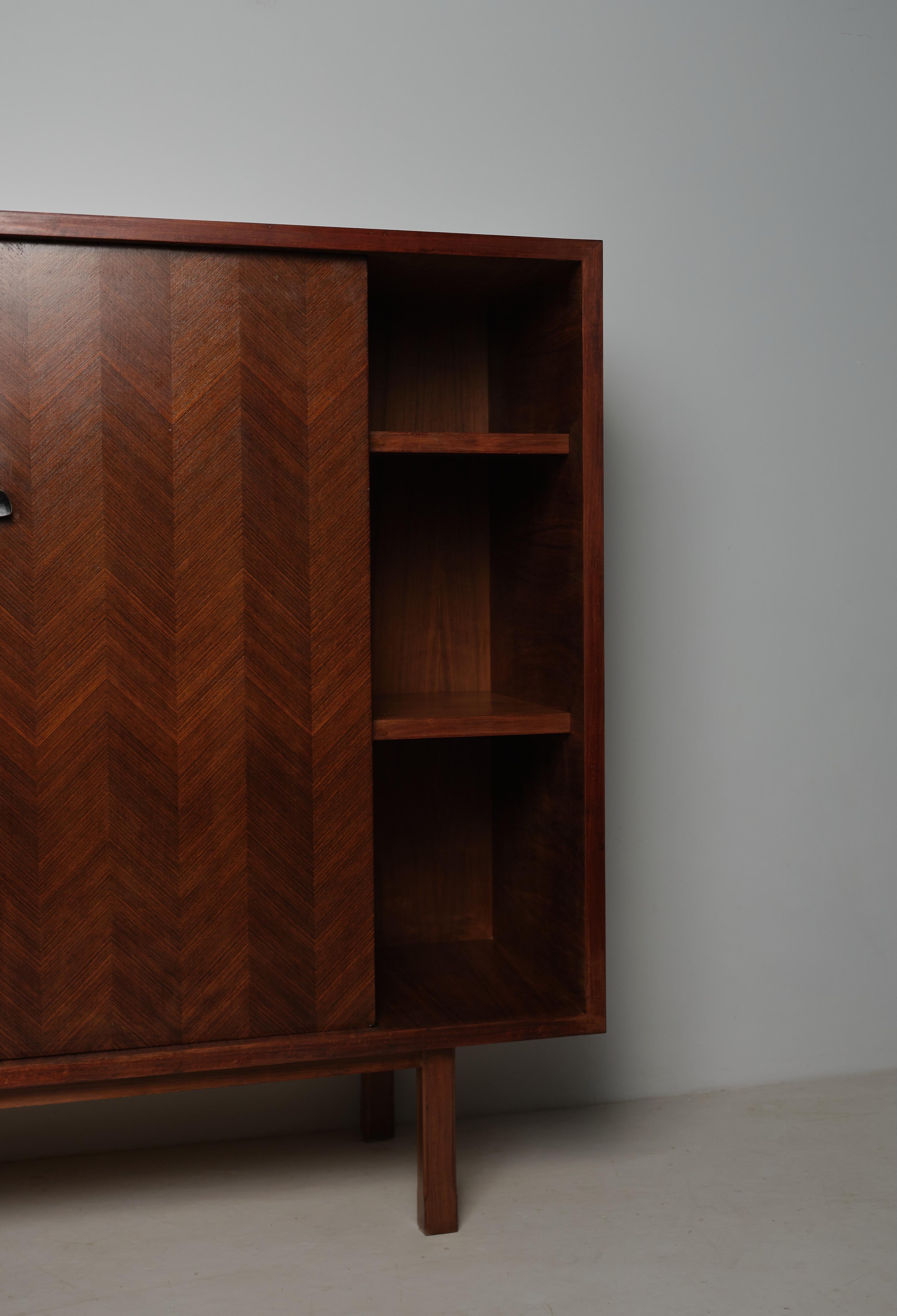 Italian 1950s High Cabinet with Chevron Veneer and Functional Storage For Sale 6