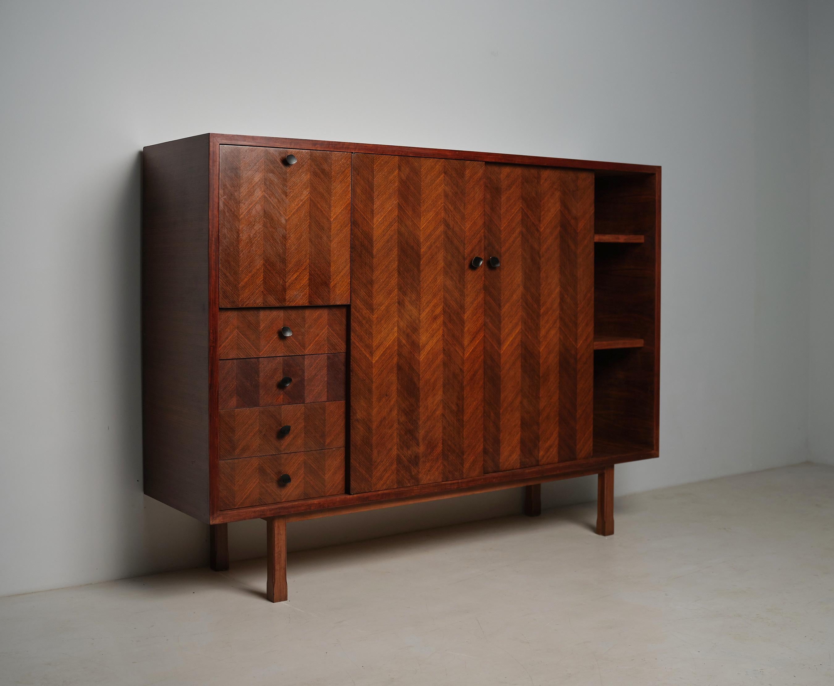 Italian 1950s High Cabinet with Chevron Veneer and Functional Storage For Sale 7