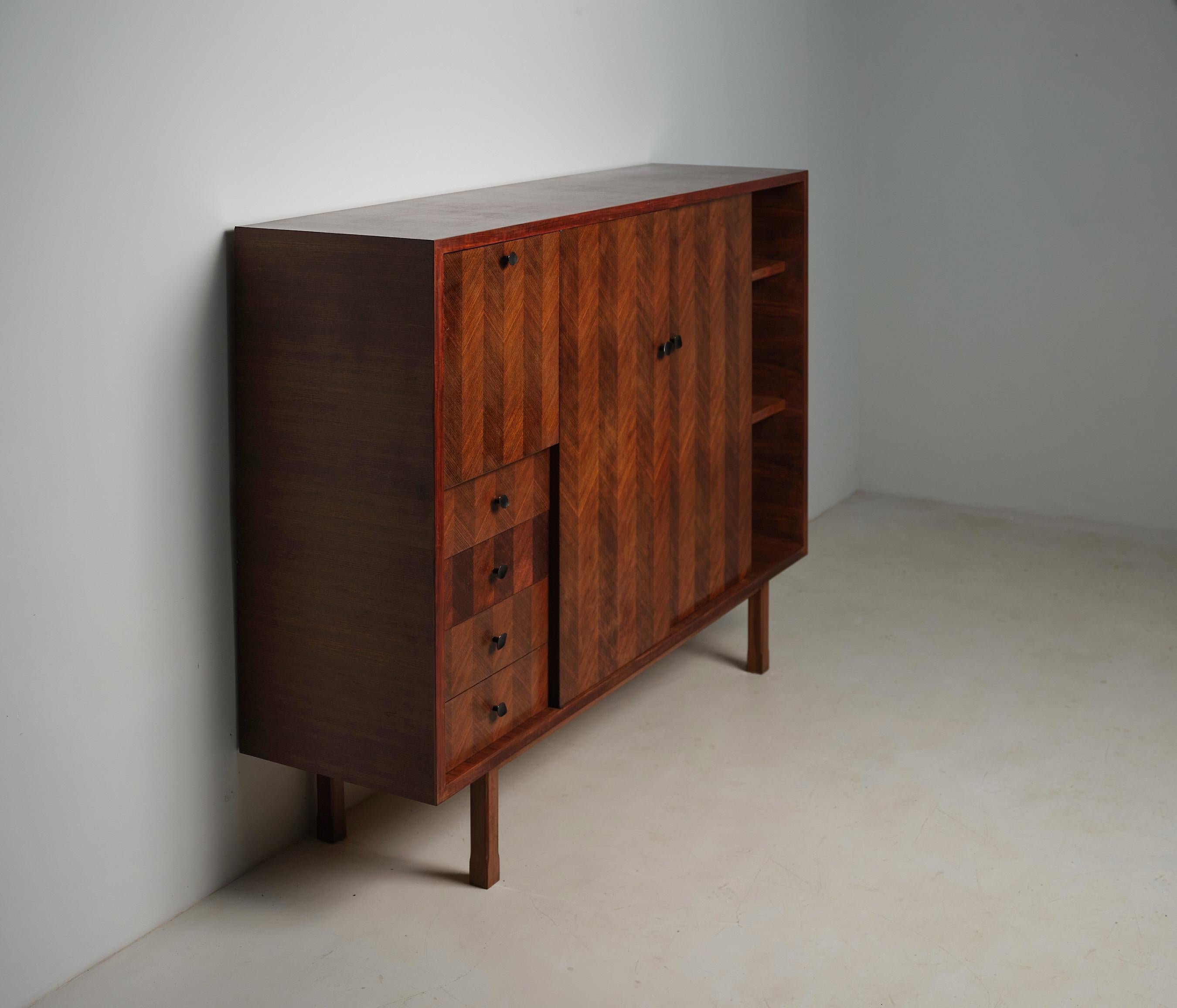 Mid-20th Century Italian 1950s High Cabinet with Chevron Veneer and Functional Storage For Sale