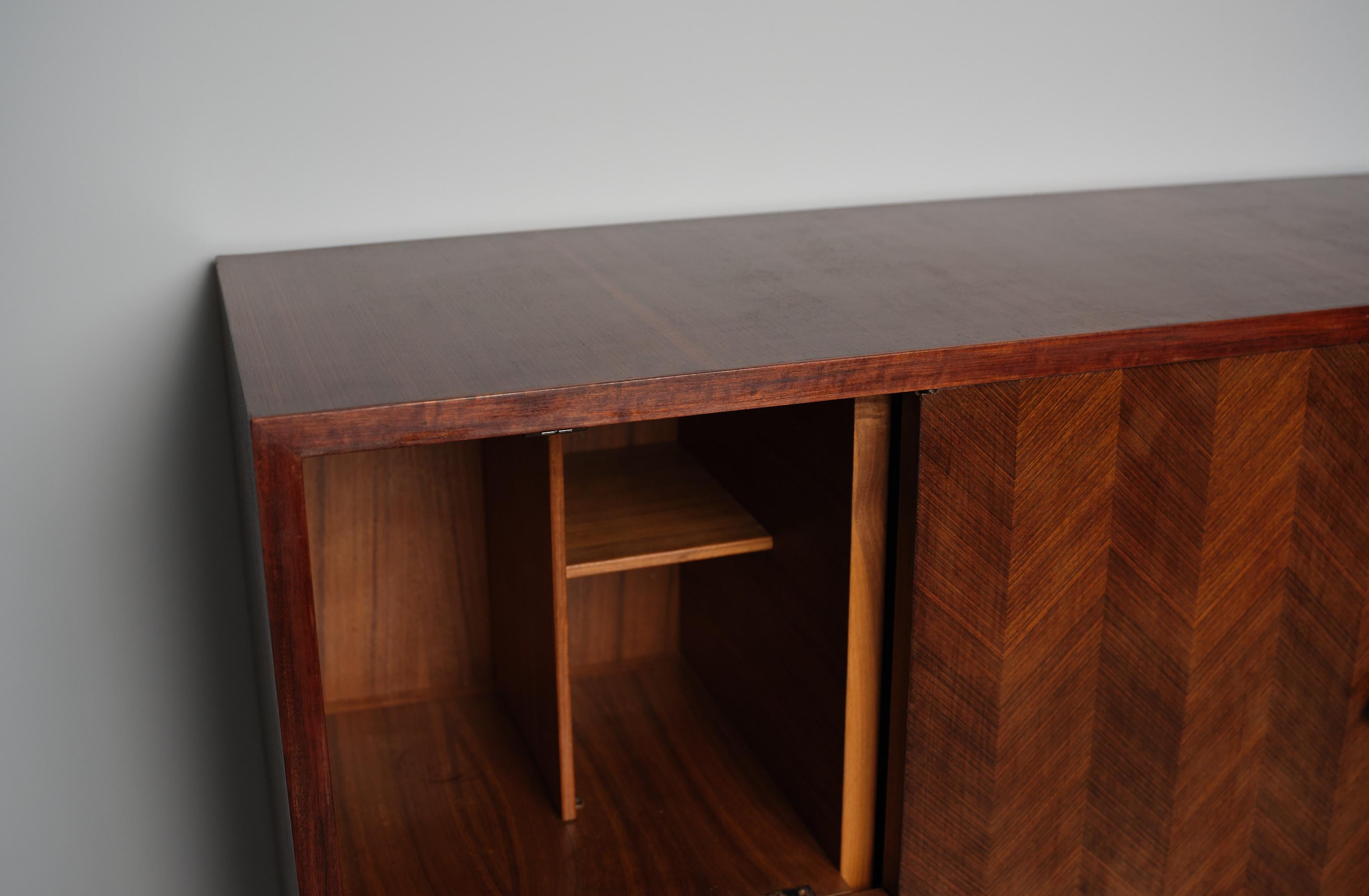 Italian 1950s High Cabinet with Chevron Veneer and Functional Storage For Sale 3