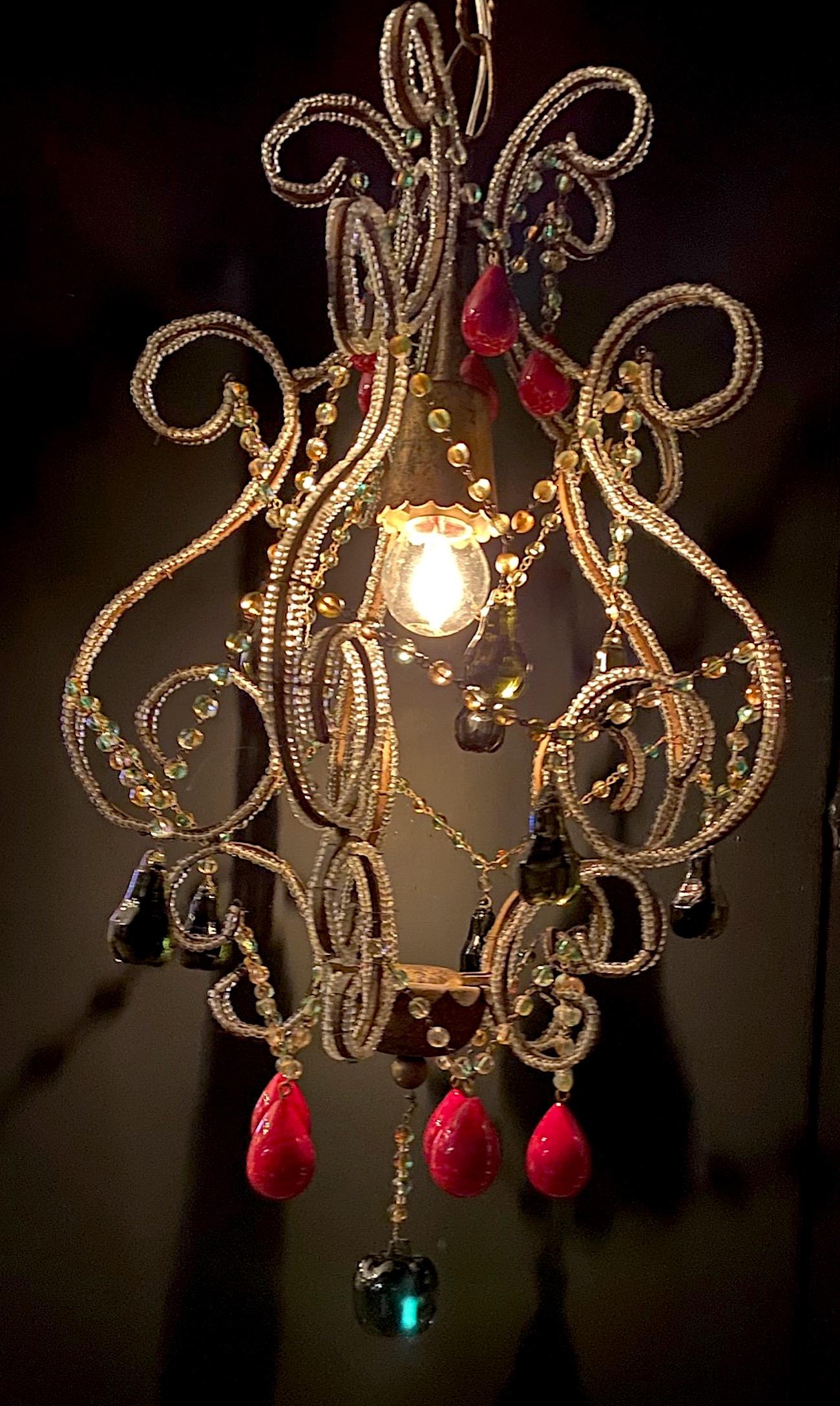 Italian 1950s Hollywood Regency Pendant Light with Venetian Fruits and Beads For Sale 3