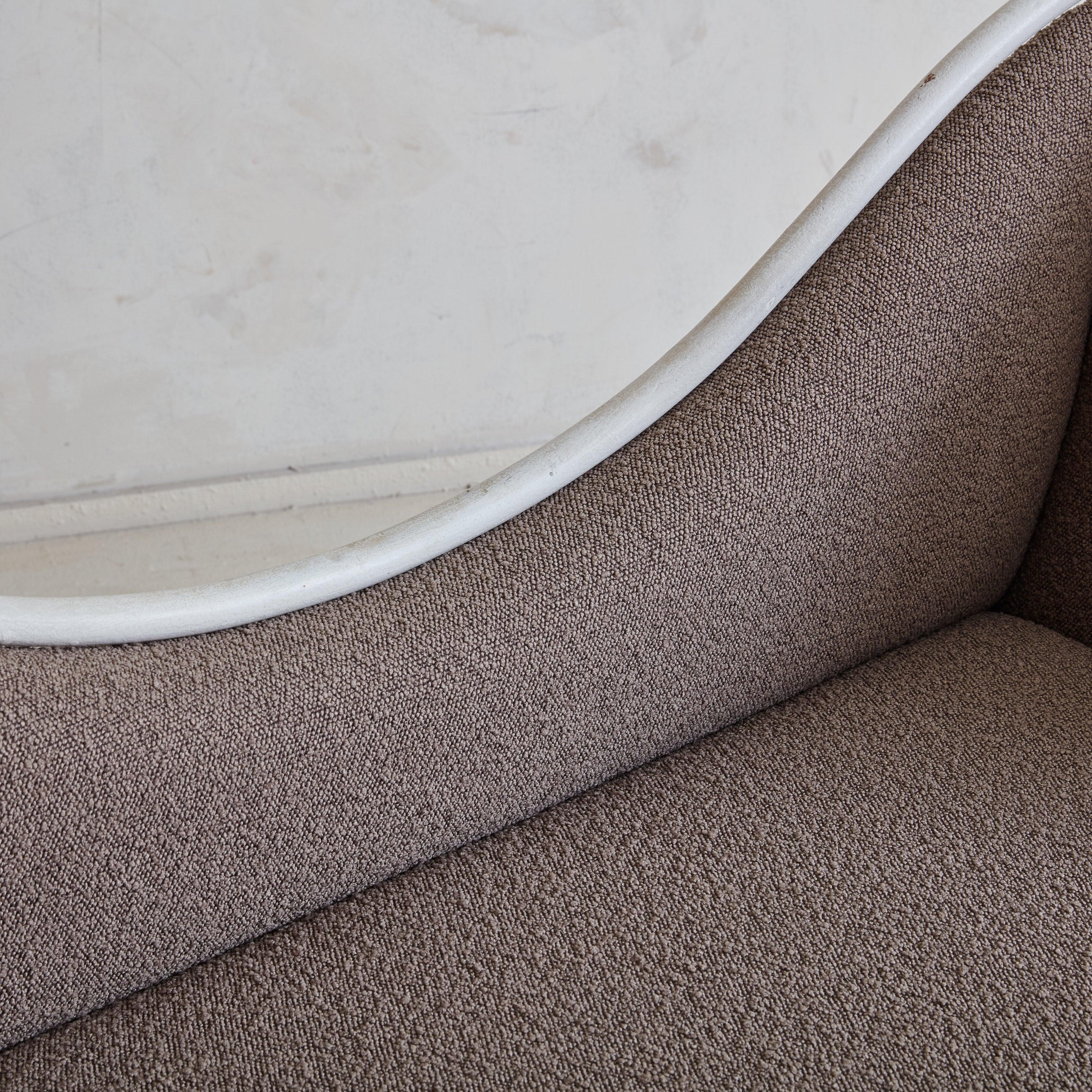 Daybed Italiano de Hierro de los Años 50 en Boucle Marrón Cálido Metal en venta