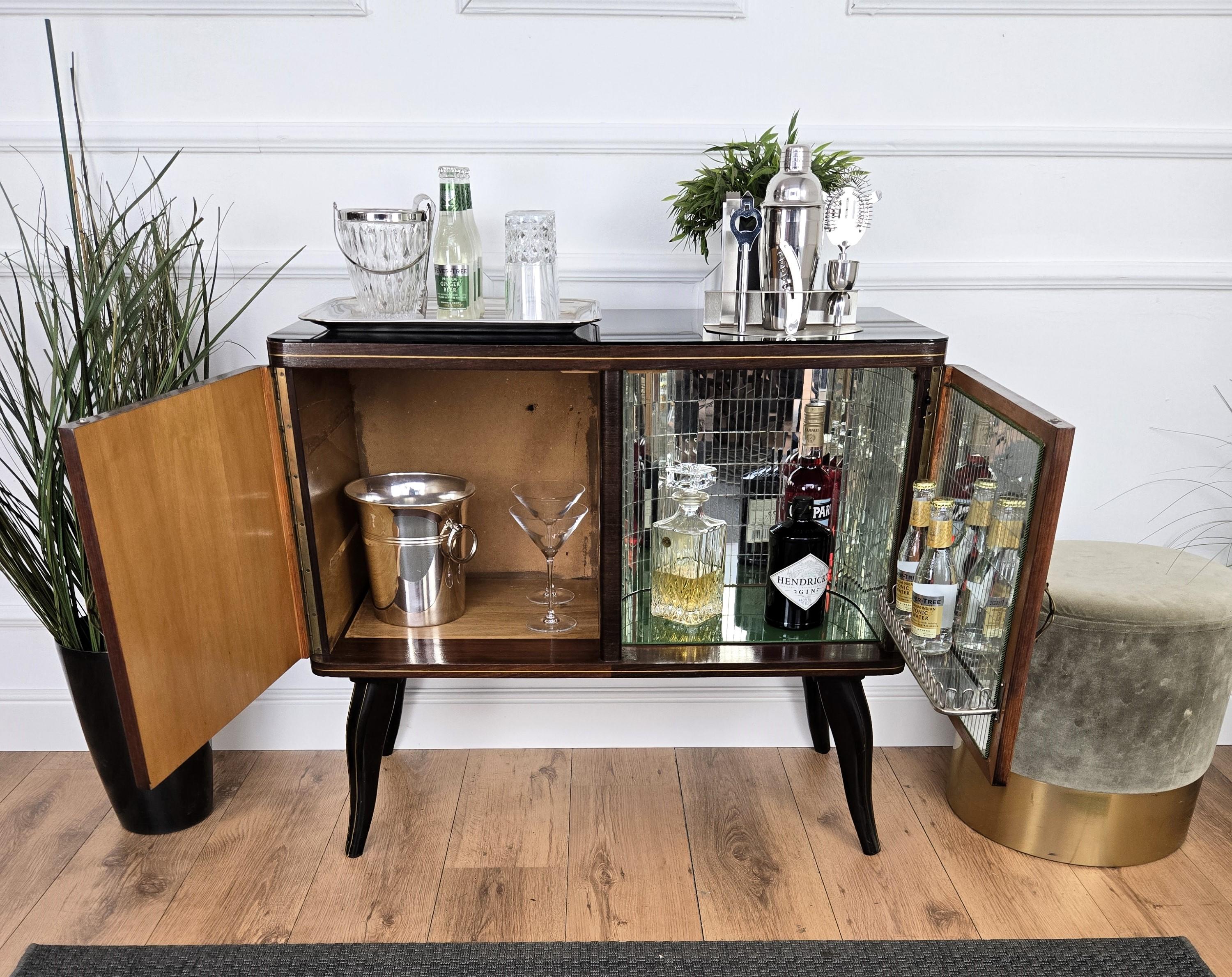 Art Deco Italian 1950s Mid-Century Modern Walnut and Mirror Mosaic Dry Bar Cabinet For Sale