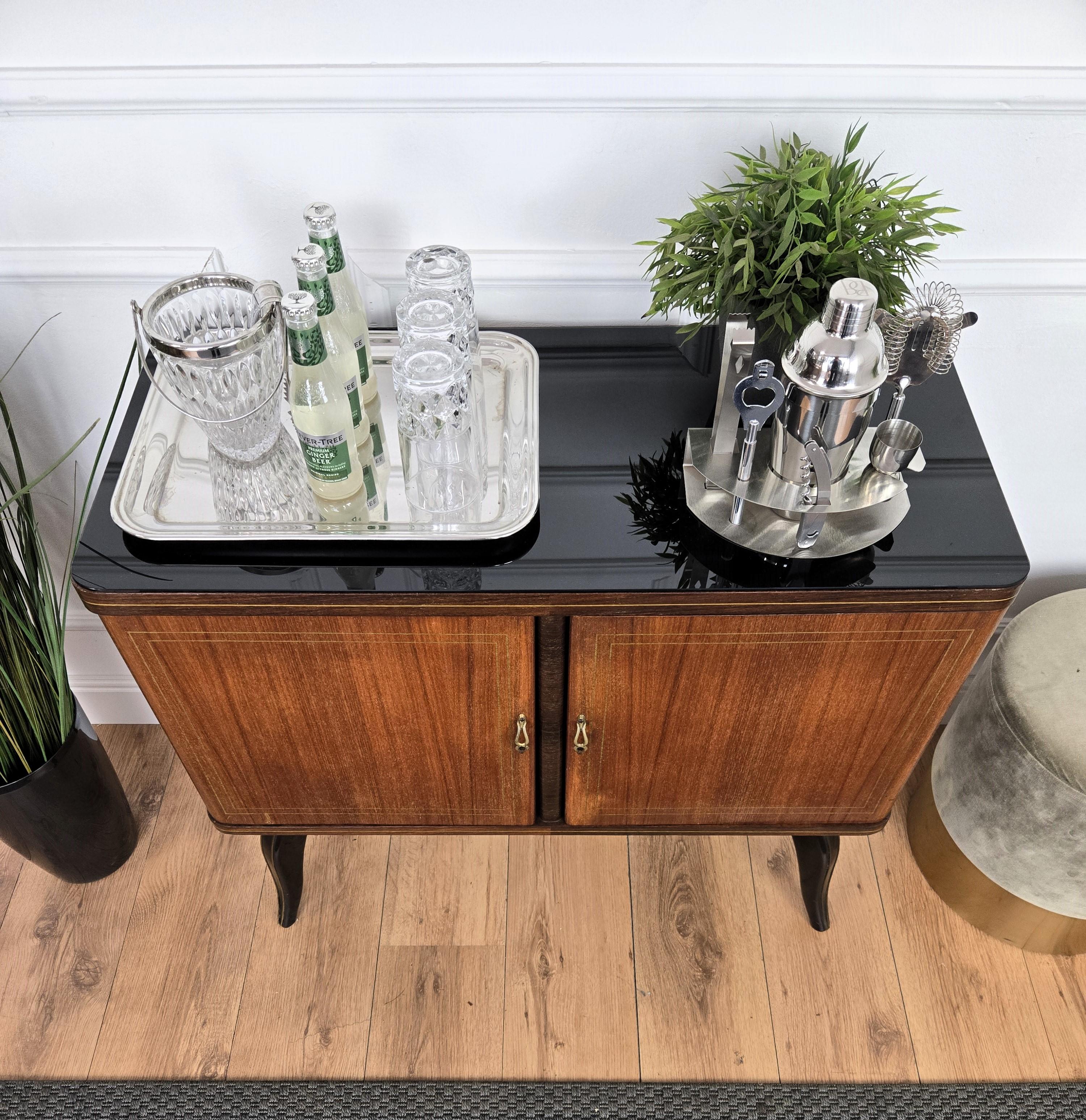 Italian 1950s Mid-Century Modern Walnut and Mirror Mosaic Dry Bar Cabinet For Sale 1