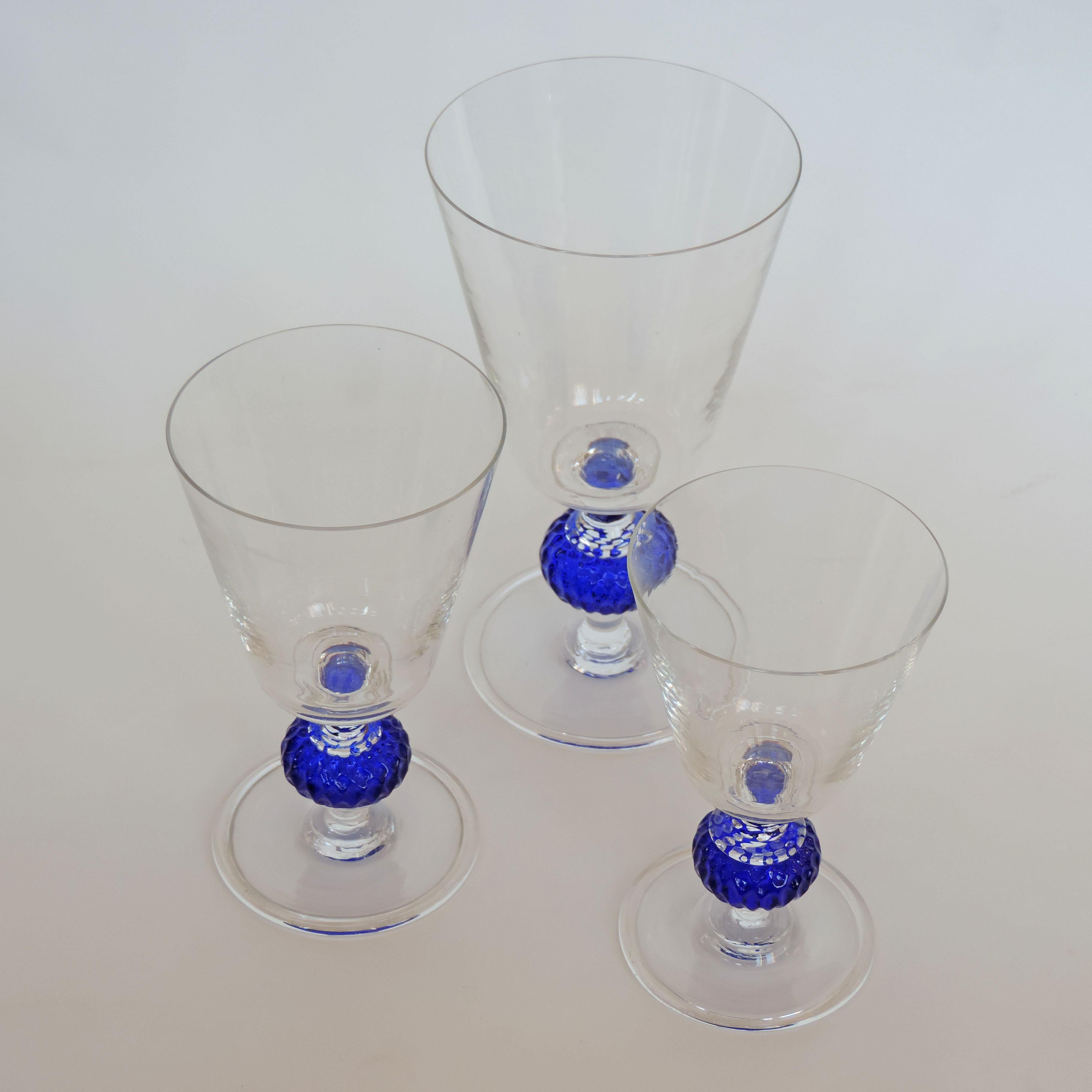 Italian 1950s Murano Glass Hand Blown Set of 40 Drinking Glasses In Excellent Condition For Sale In Milan, IT