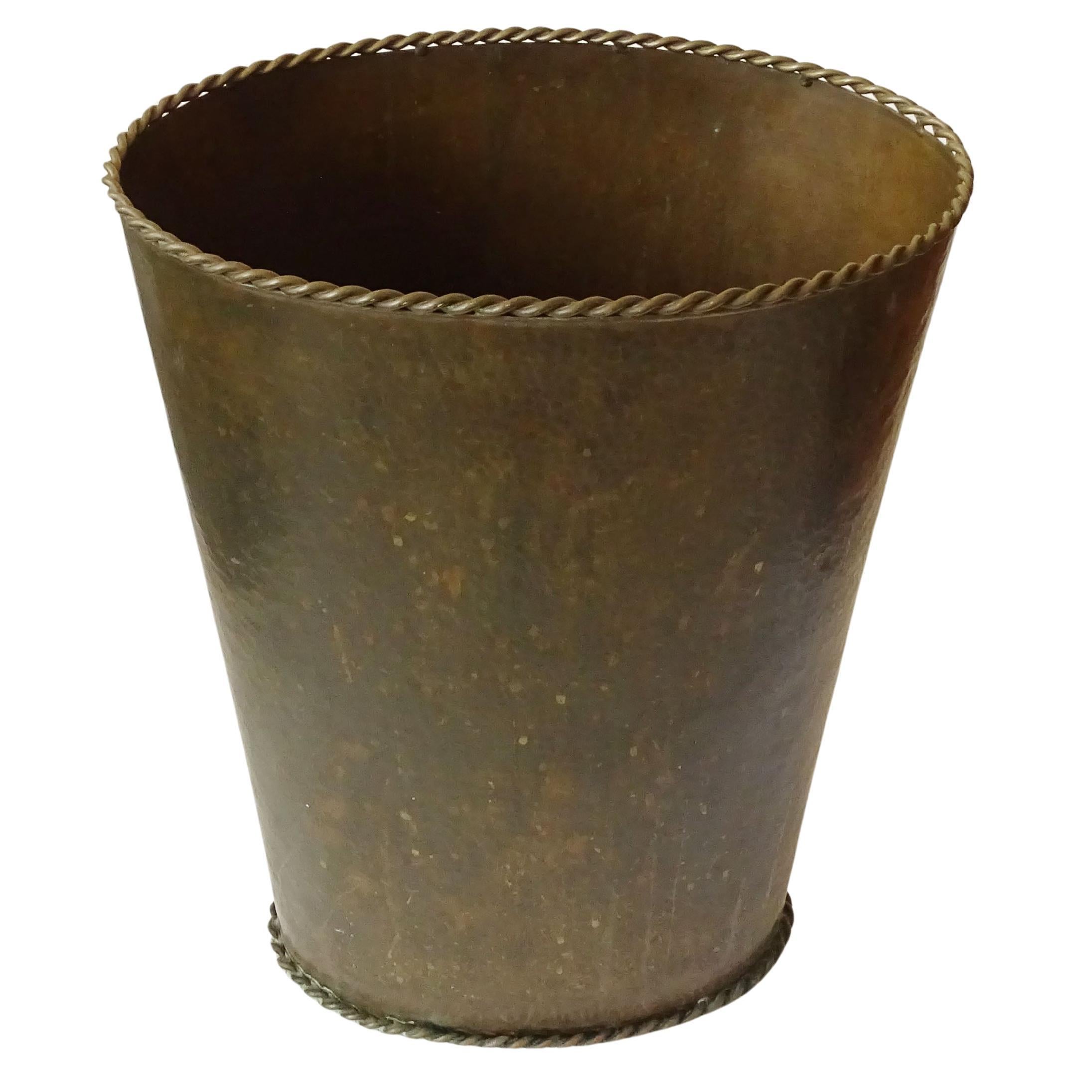 Italian 1950s Oval Hammered Brass and Rope Twist Edge Umbrella Stand