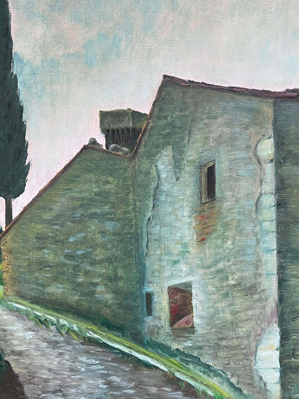 Peinture à l'huile signée Cypress Tree Old Tuscan Stone Village Houses Winding Lane - Impressionnisme Painting par Italian 1950's