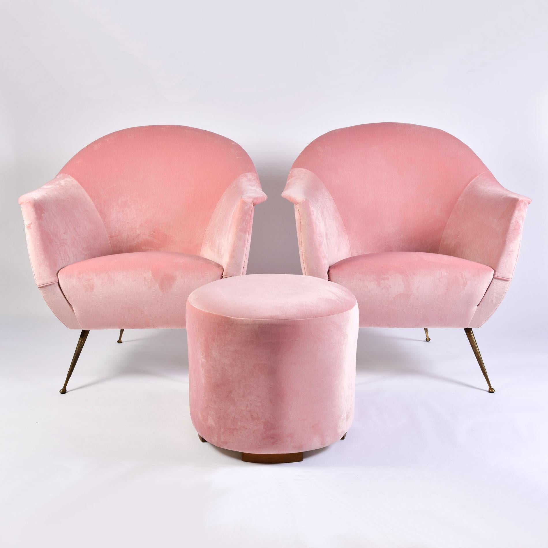 Italian 1950s Pale Pink Velvet Armchairs In Excellent Condition In London, GB