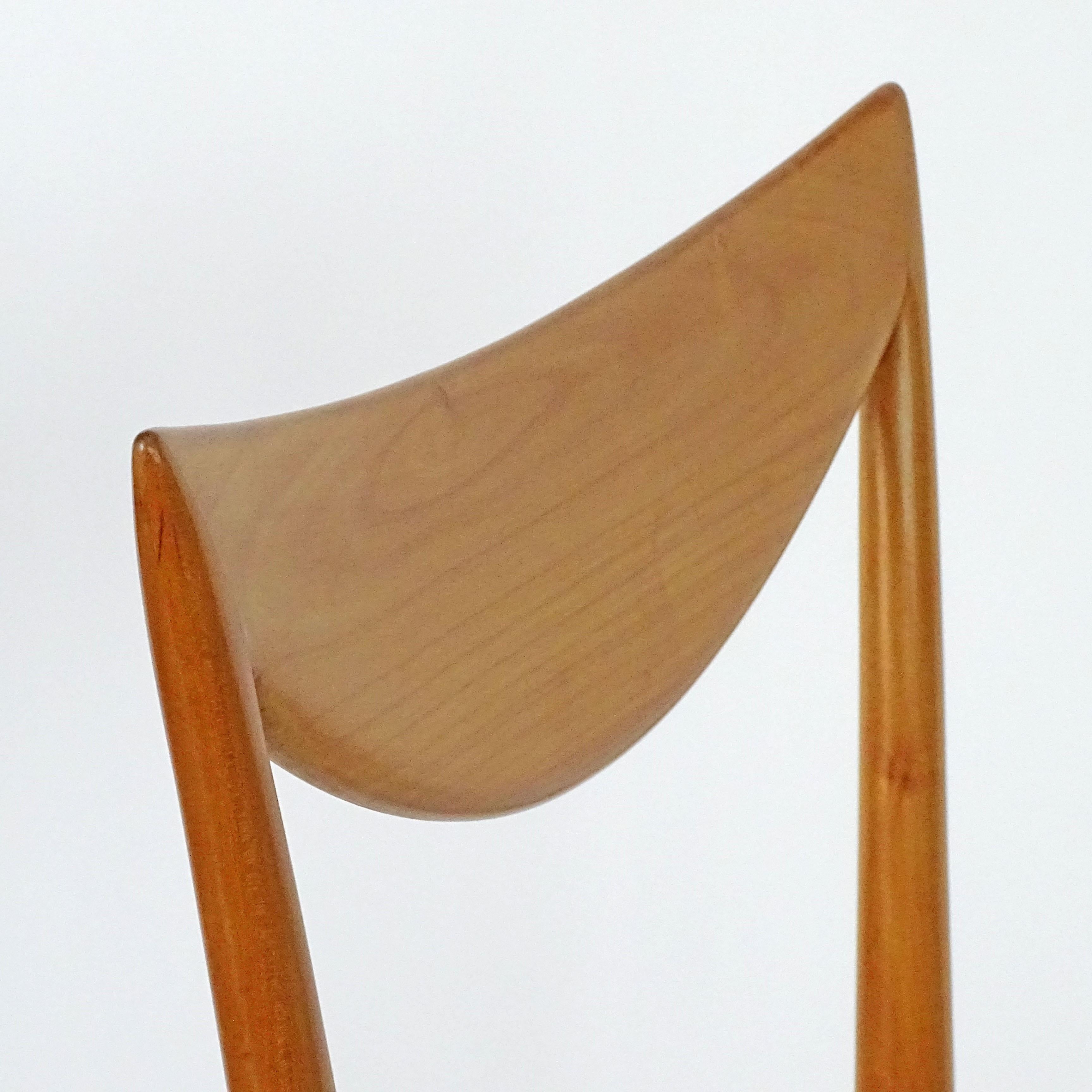 Italian 1950s Sculptural Single Chair In Good Condition For Sale In Milan, IT