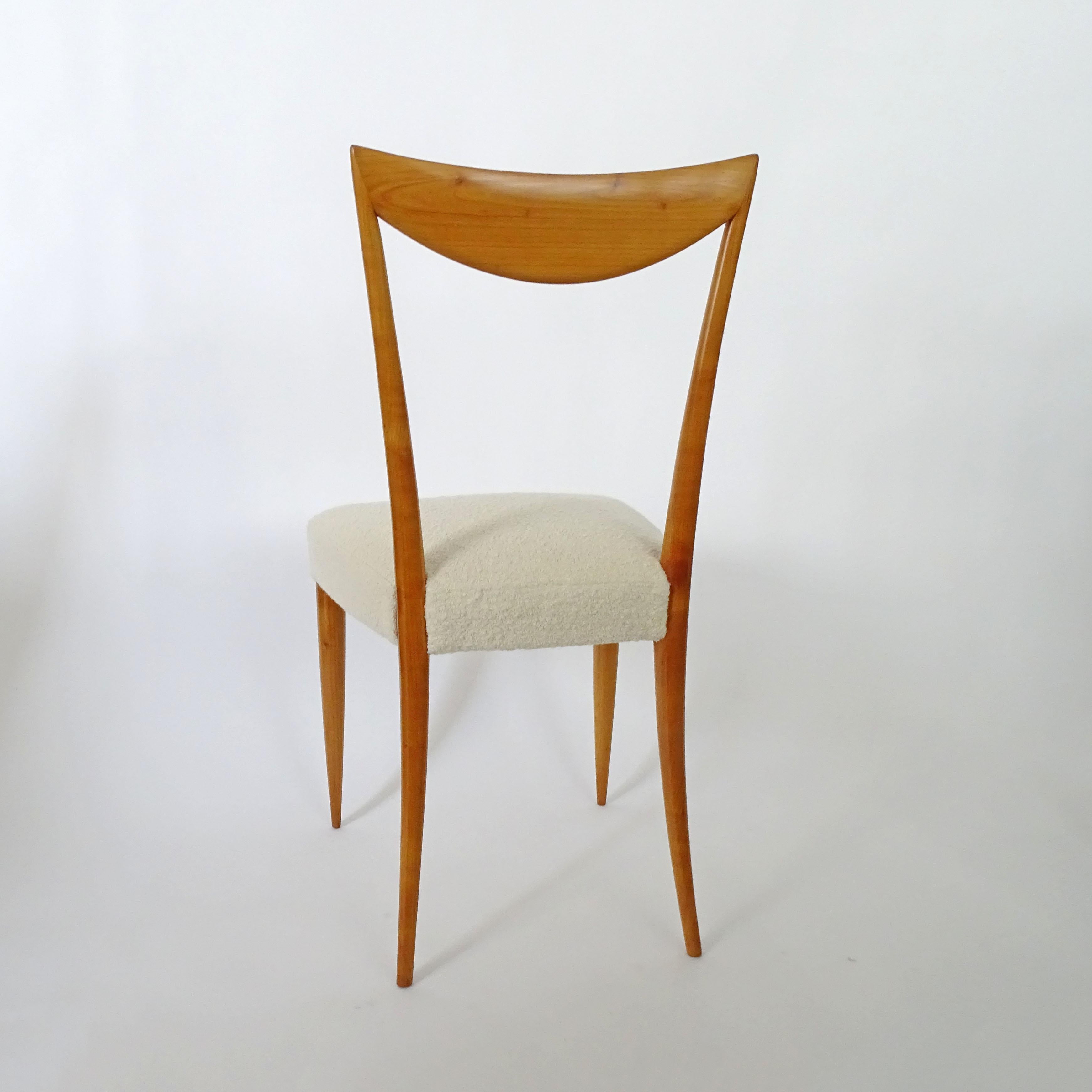 Italian 1950s Sculptural Single Chair For Sale 1