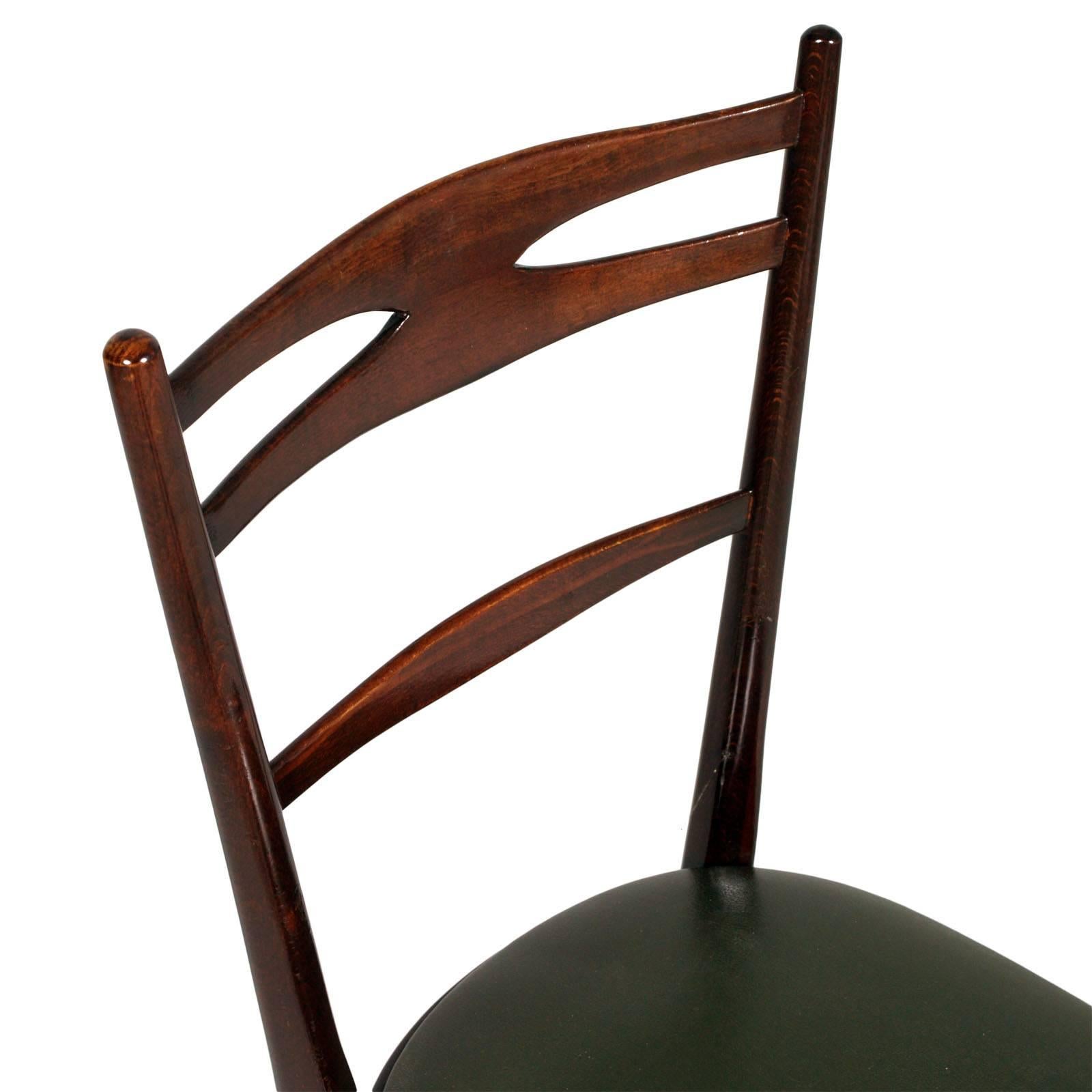 Mid-Century Modern Italian 1950s Side Chairs Carlo de Carli Attributed in Brown Walnut Wax Polished For Sale