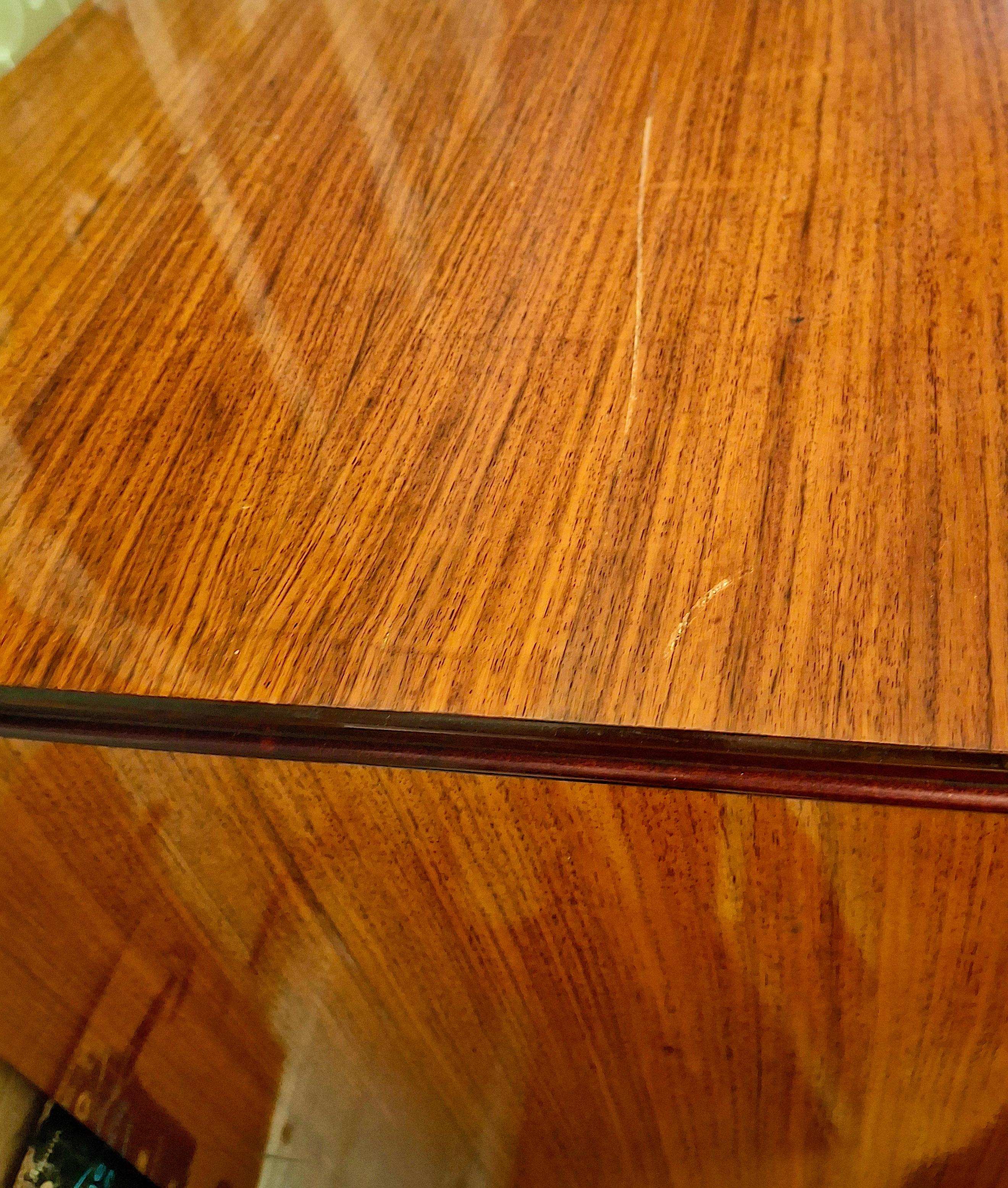 Veneer Italian 1950s Sideboard/Bar Cabinet Attributed to Paolo Buffa For Sale