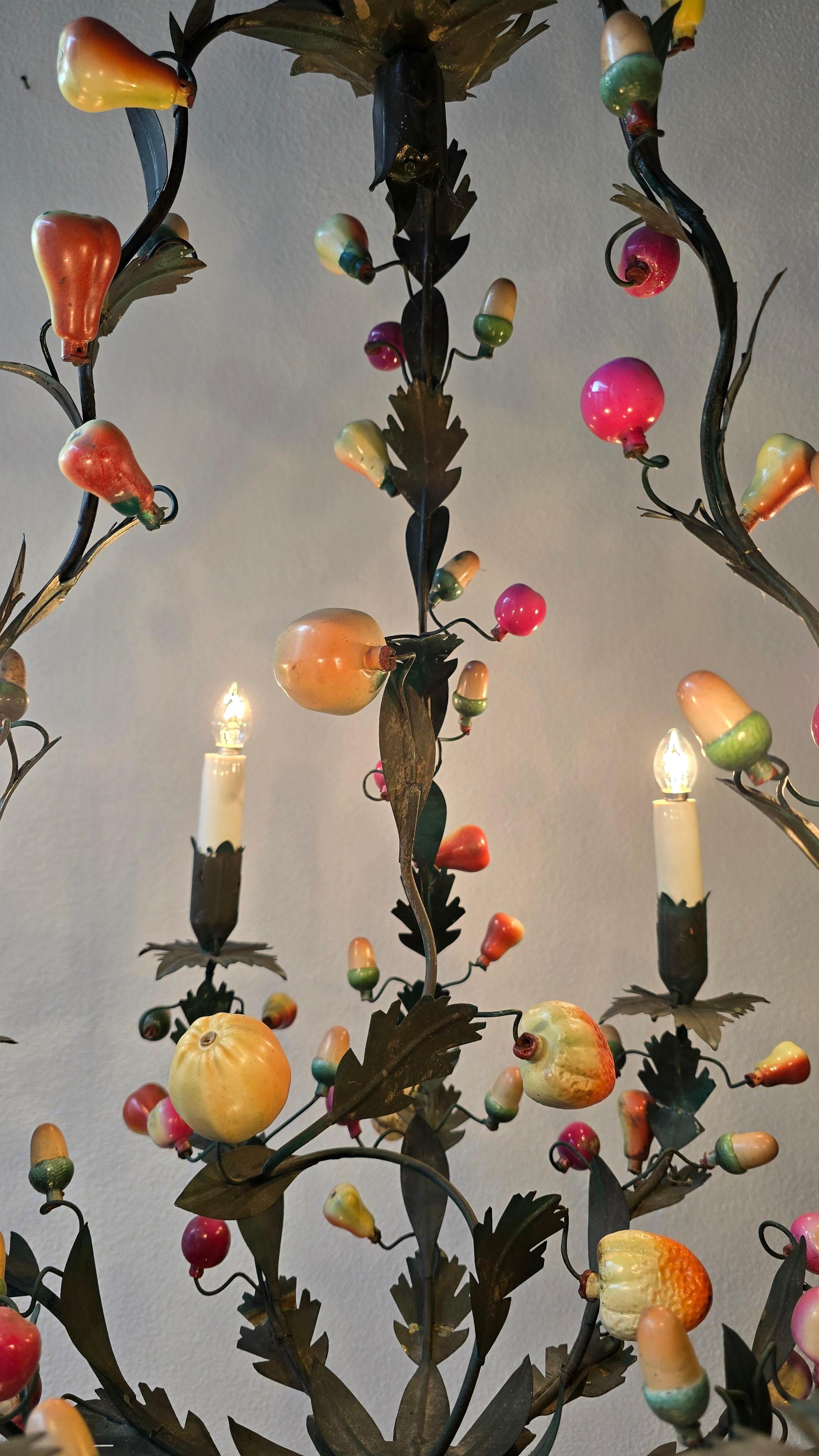 Italian 1950s Tole Fruit Chandelier, Florentine Hollywood Regency Style For Sale 3