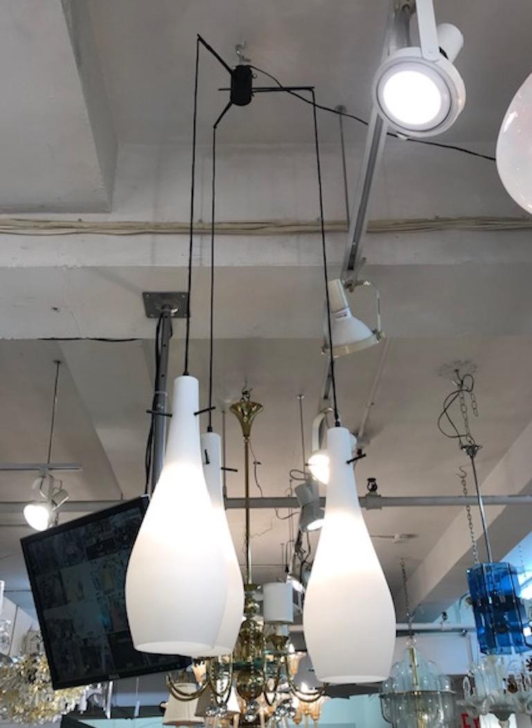 Italian 1950s Triple Pendant Chandelier For Sale 11