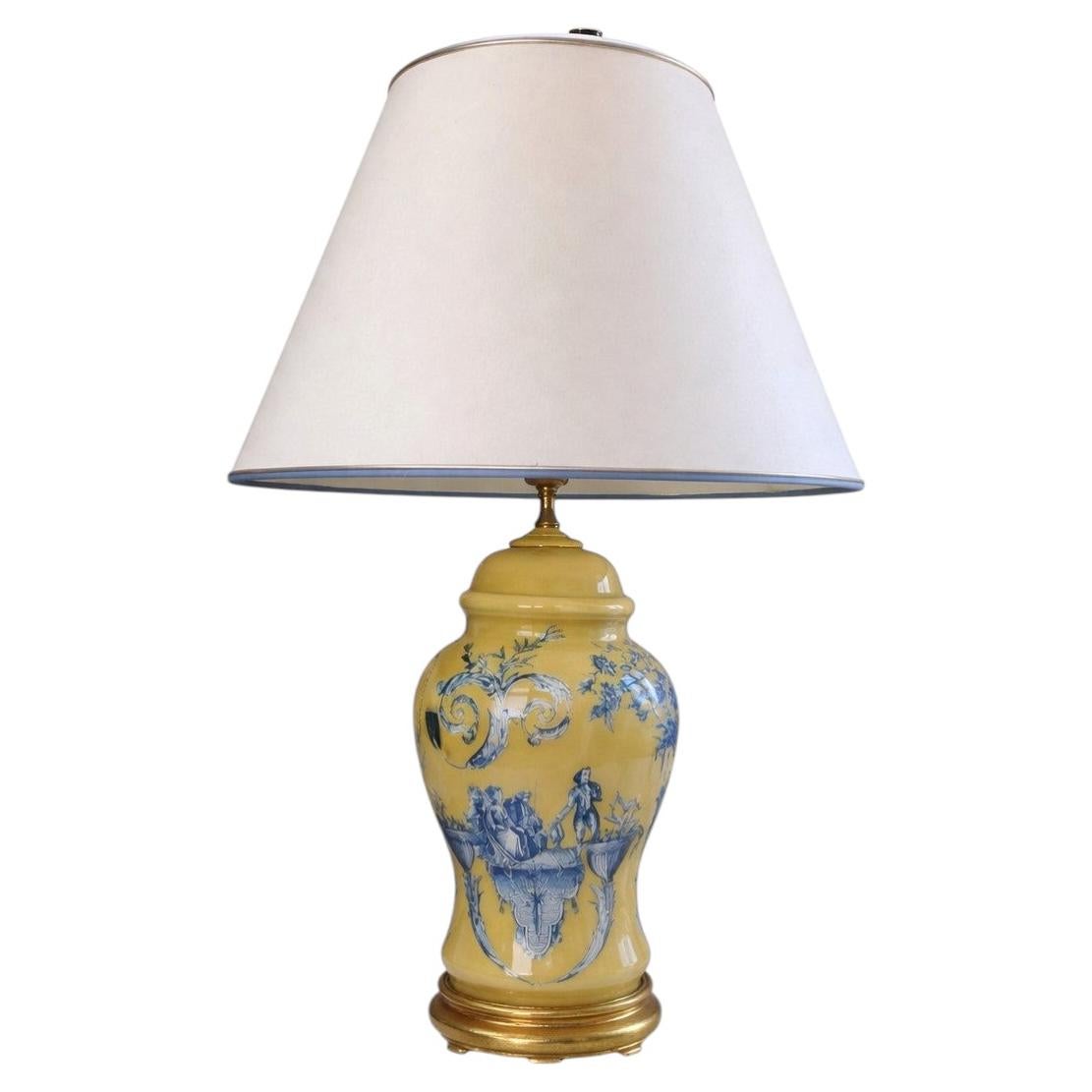 Italian 1950s Yellow Glass Table Lamp with Blue Rococo Motif For Sale