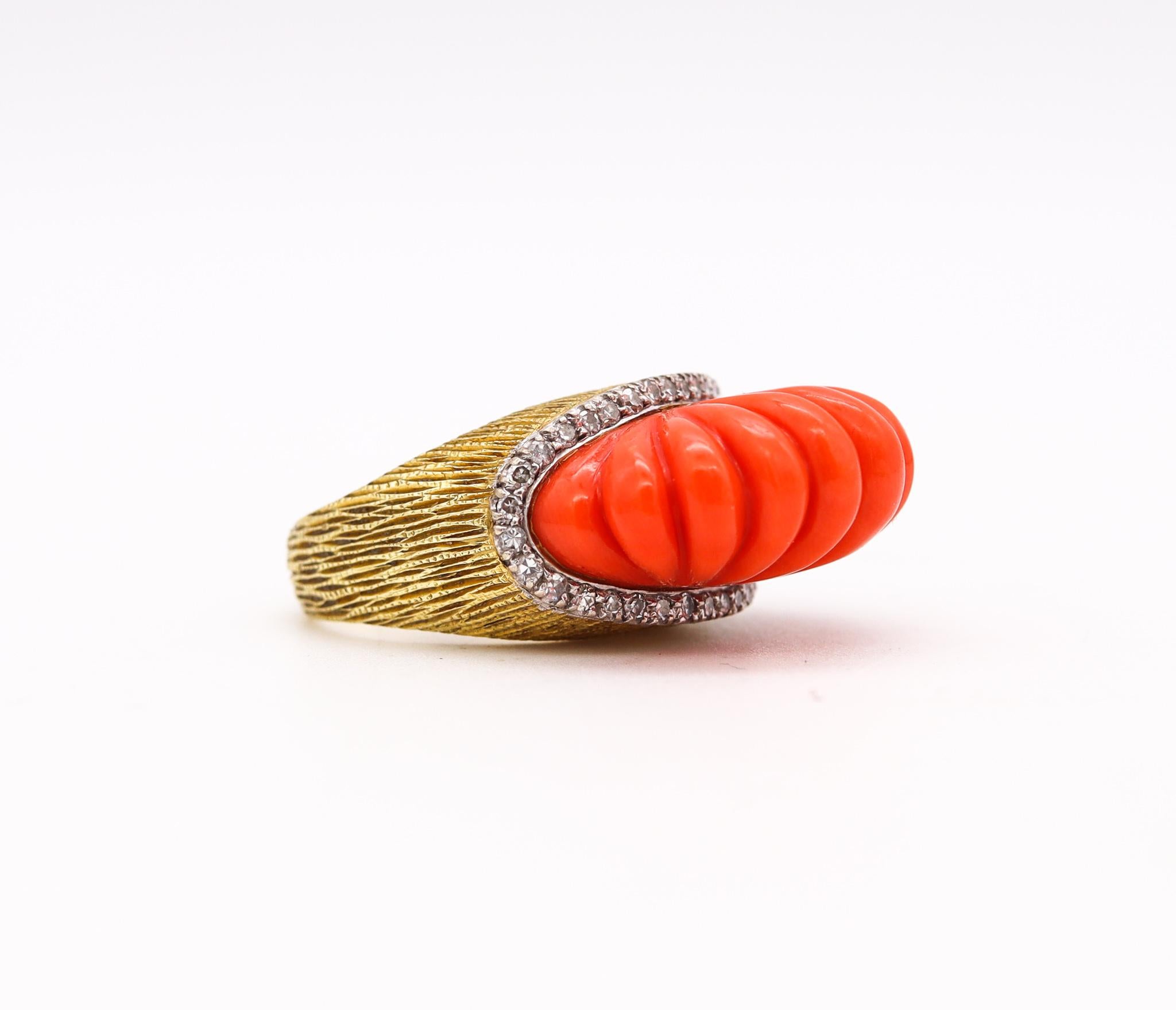 Italian 1960 Mid Century Cocktail Ring 18Kt Gold 23.5 Cts Diamonds and Coral 1