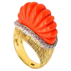 Italian 1960 Mid Century Cocktail Ring 18Kt Gold 23.5 Cts Diamonds and Coral
