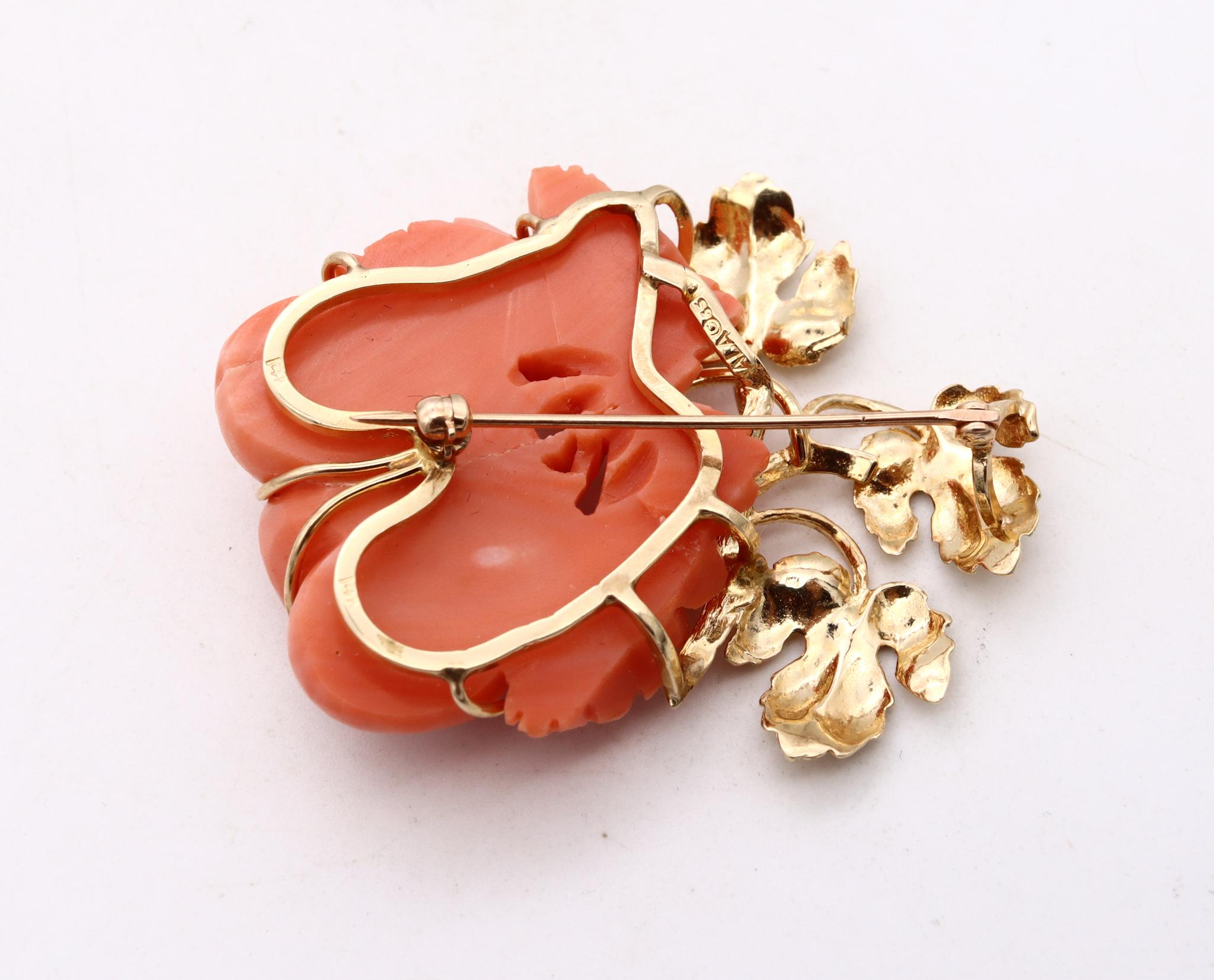 Italian 1960 Mid-Century Pendant Brooch in 14kt Yellow Gold with Diamond & Coral In Excellent Condition In Miami, FL