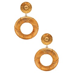Retro Italian 1960 Modernist Florentine Drop Earrings in Textured 18Kt Yellow Gold