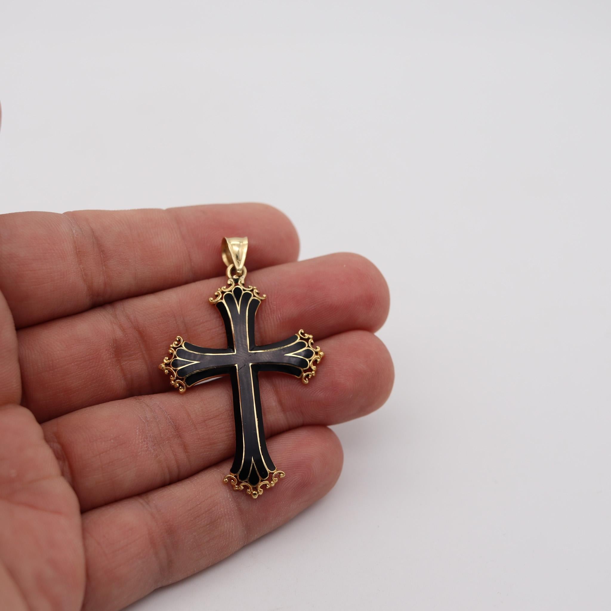 Women's or Men's Italian 1960 Neo Gothic Black Enameled Cross In Solid 18Kt Yellow Gold For Sale