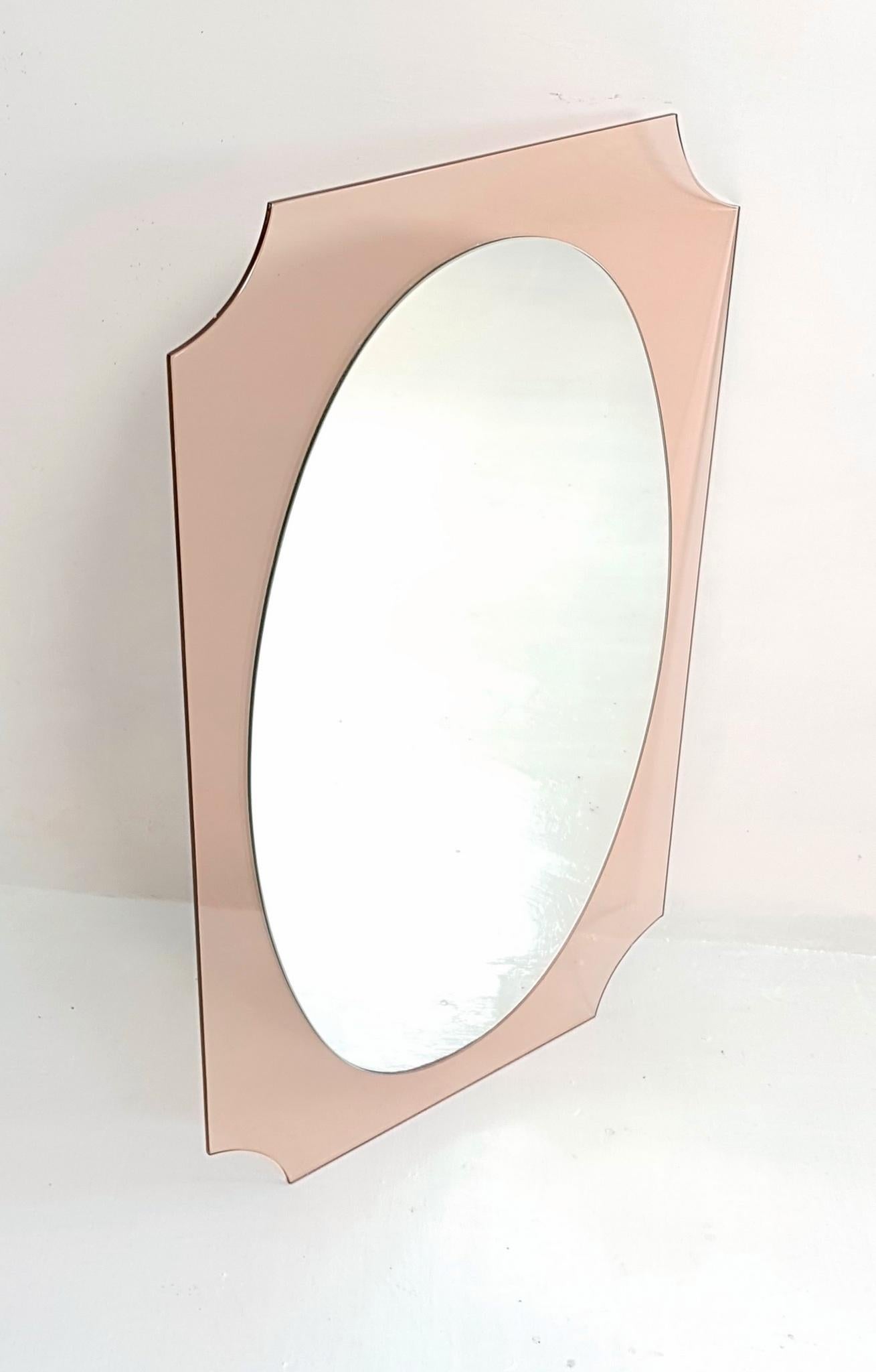 Italian 1960s Lucite Oval Wall Mirror 1