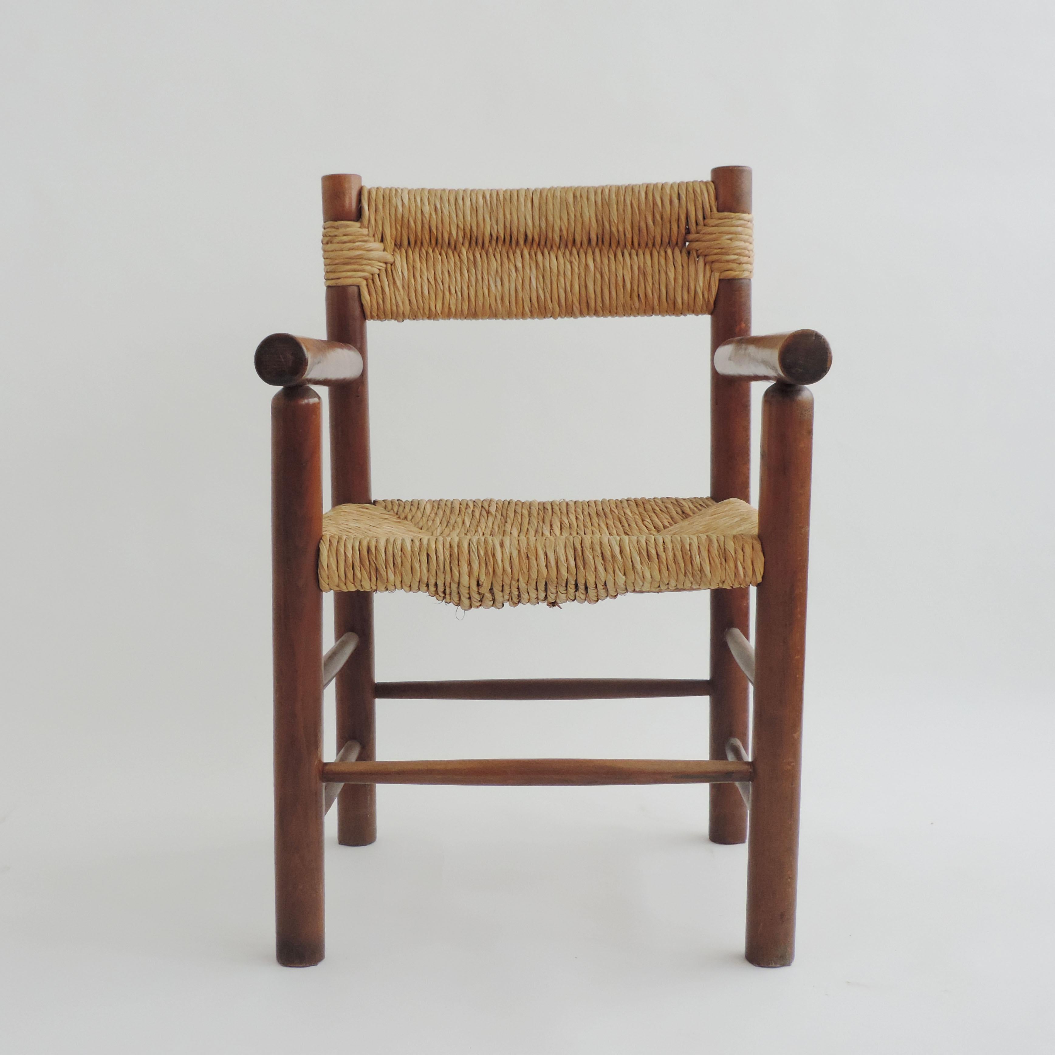 Italian 1960s Armchair in Straw and Wood in the Style of Charlotte Perriand In Good Condition For Sale In Milan, IT