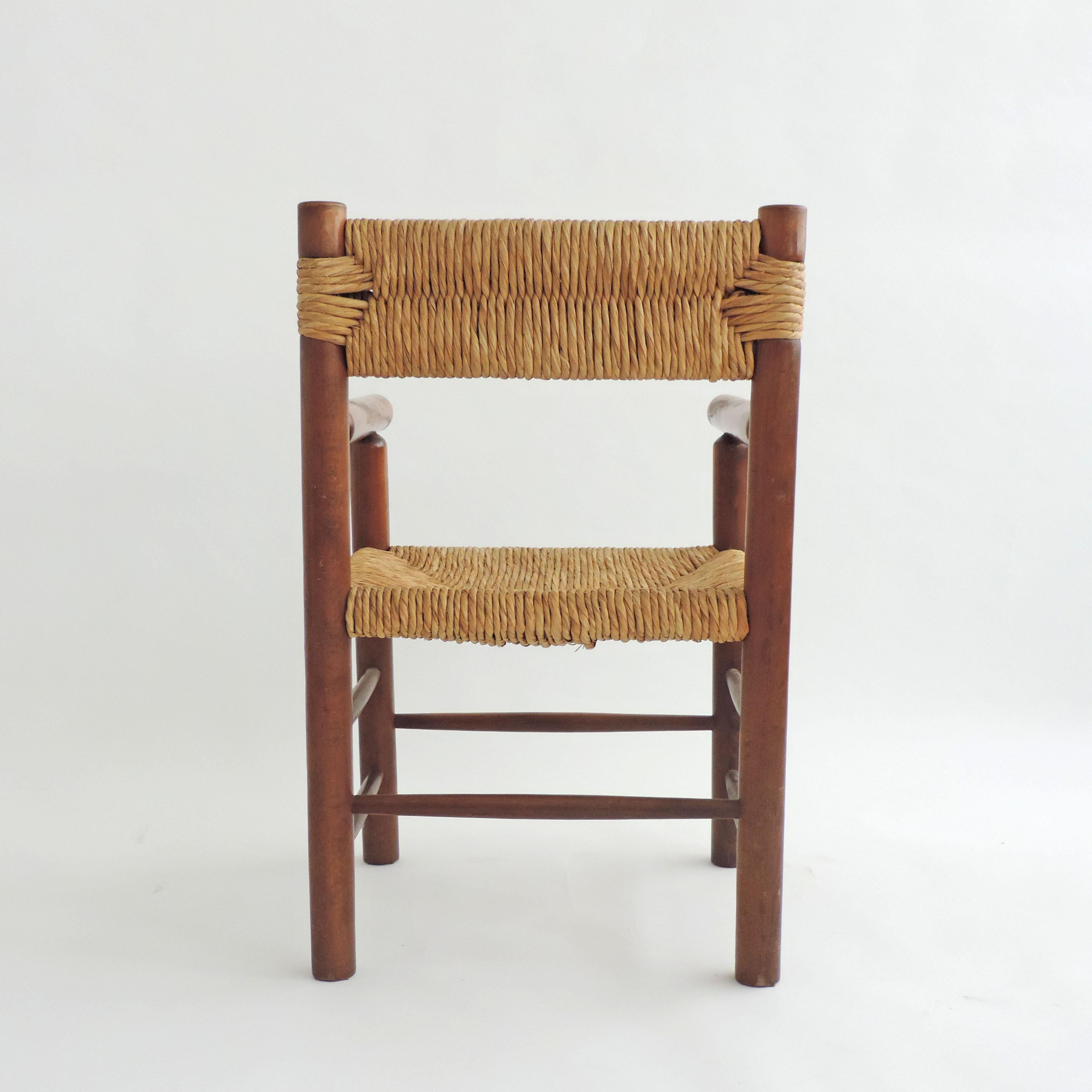 Italian 1960s Armchair in Straw and Wood in the Style of Charlotte Perriand For Sale 4