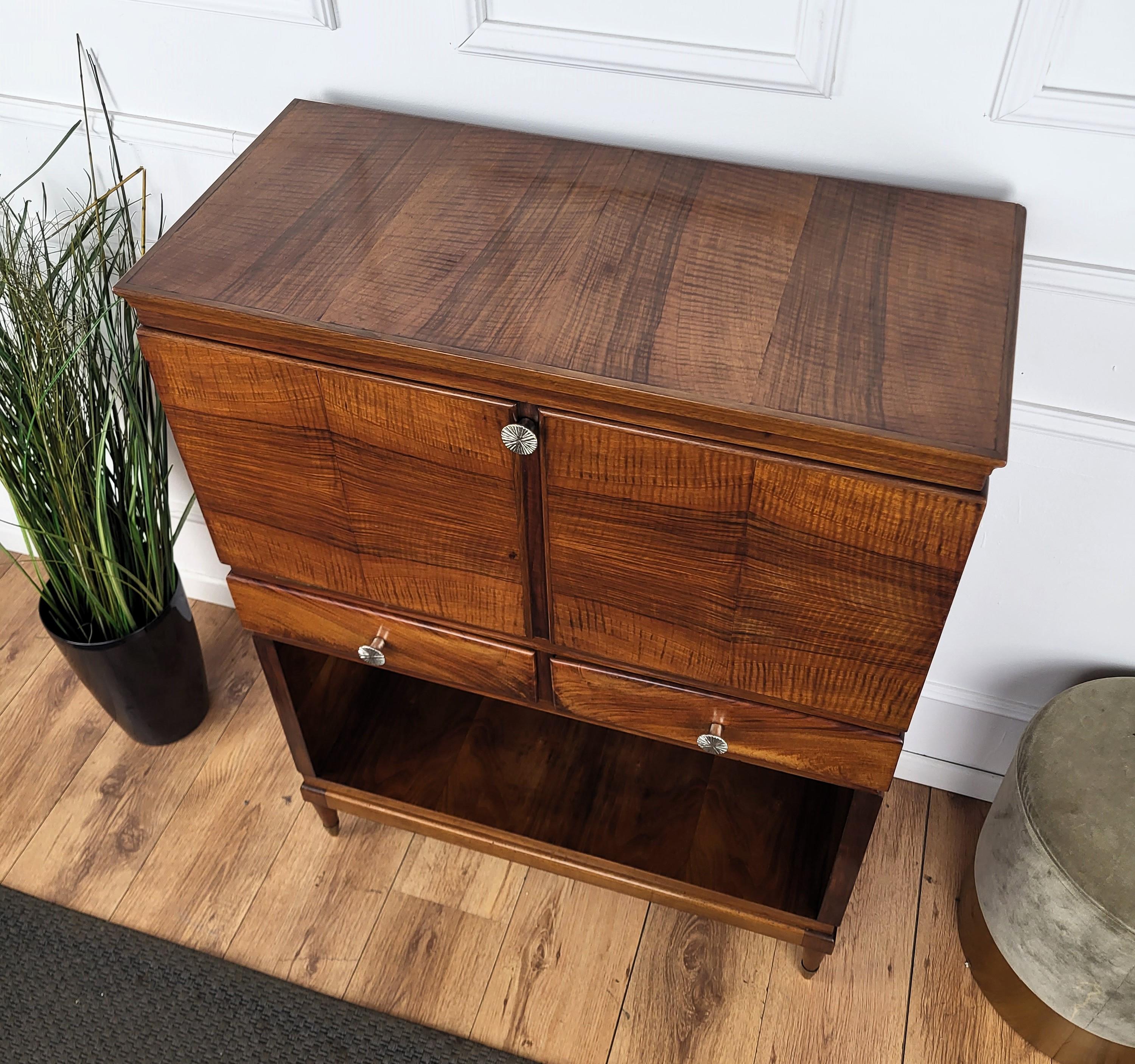 Italian 1960s Art Deco Mid-Century Walnut Dry Bar Cabinet 3