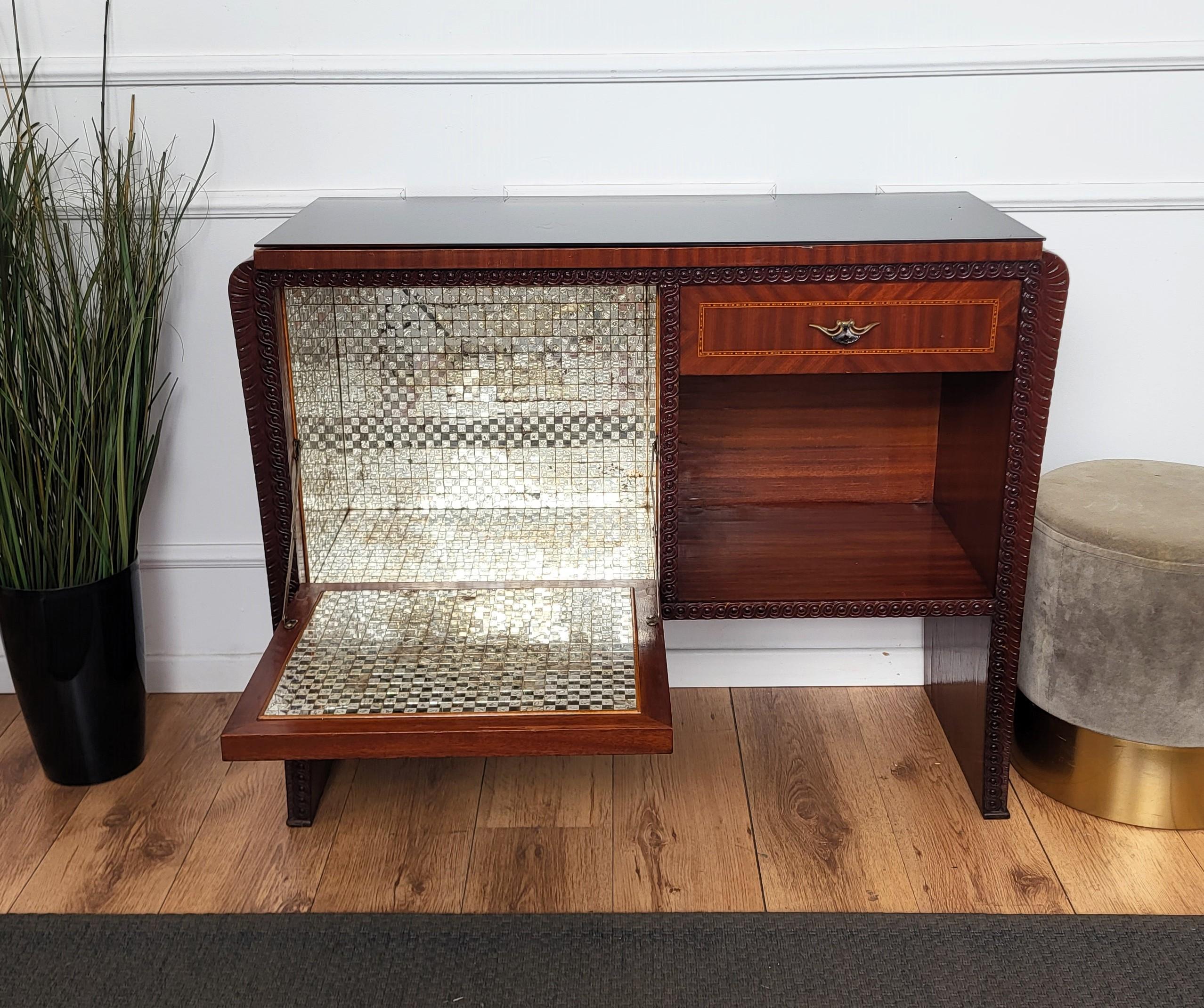 Laiton Italian 1960s Art Deco Midcentury Waterfall Wood Mirror Mosaic Dry Bar Cabinet en vente