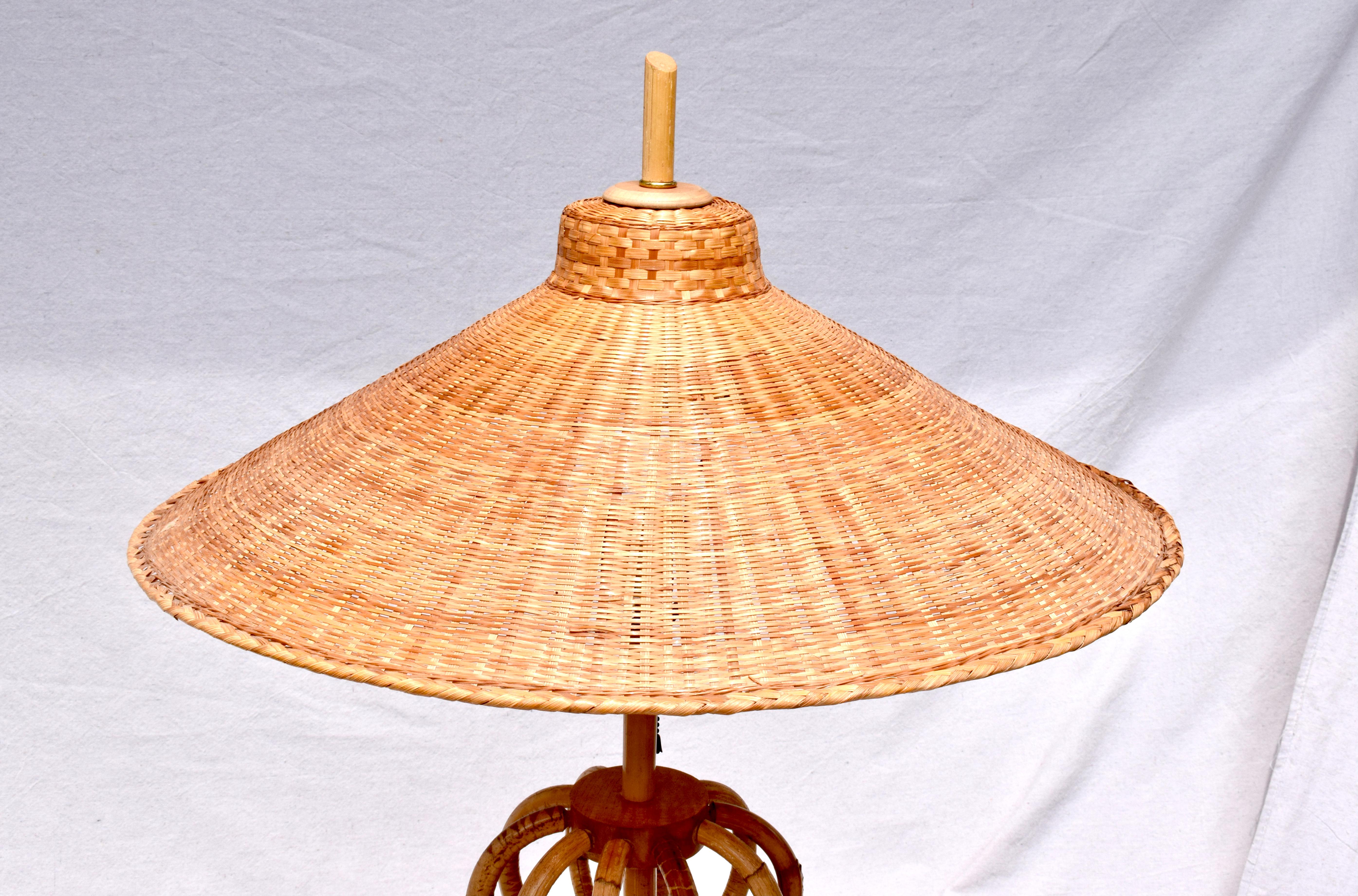 Mid-Century Modern Italian 1960's Bamboo & Rattan Table Lamp