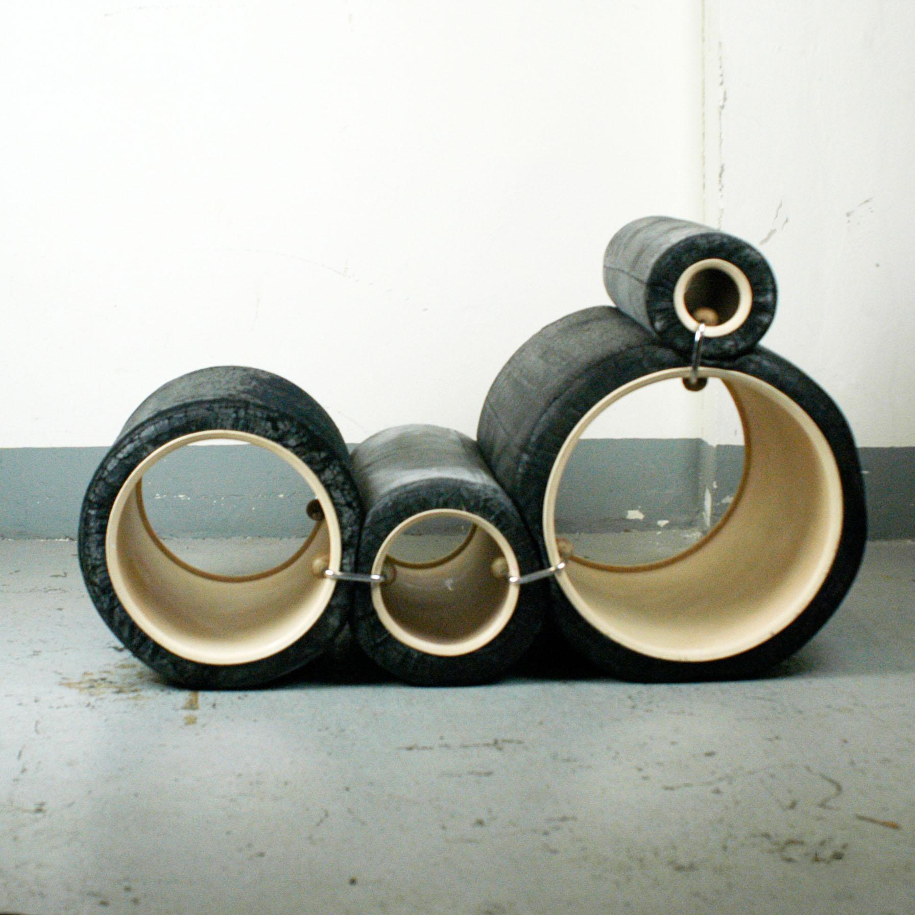 Italian 1960s Black and White Vintage Tube Chair by Joe Colombo for Flexform In Good Condition In Vienna, AT